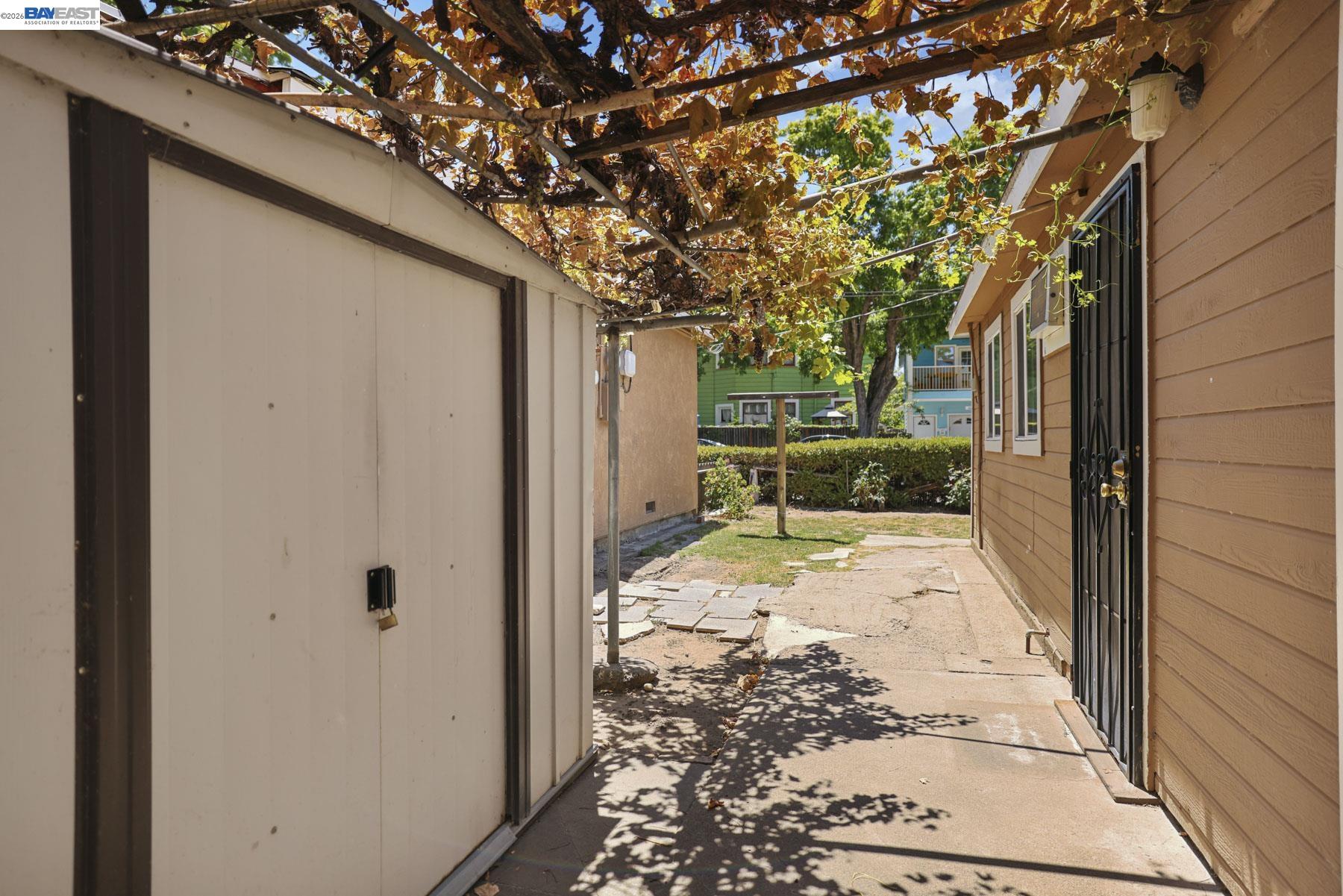 505 W 9Th St, Tracy CA 95376 — photo 23