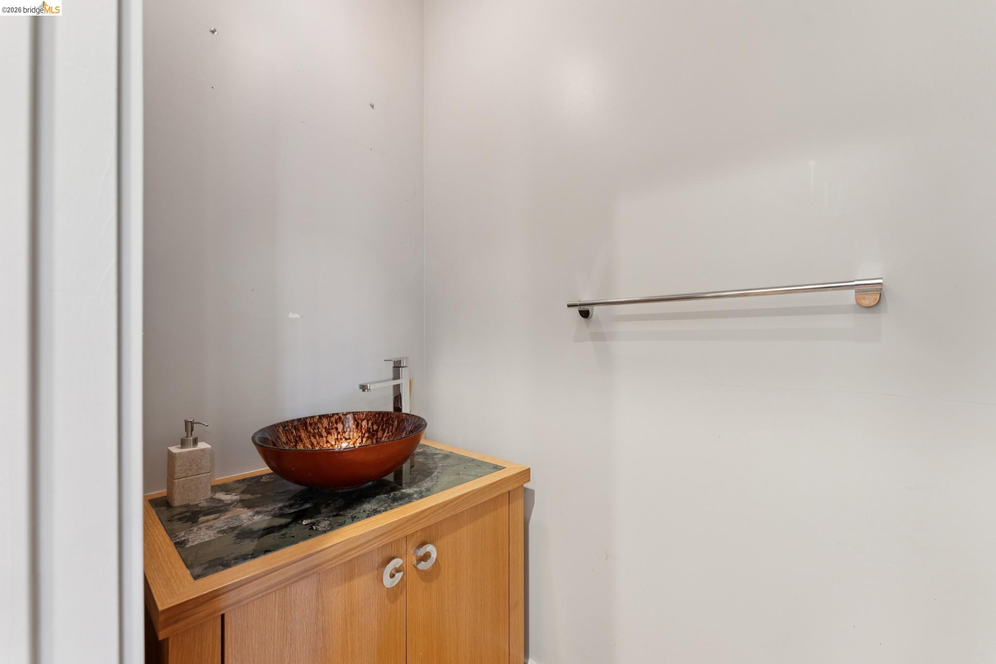 5917 Balboa, Oakland CA 94611 — photo 18