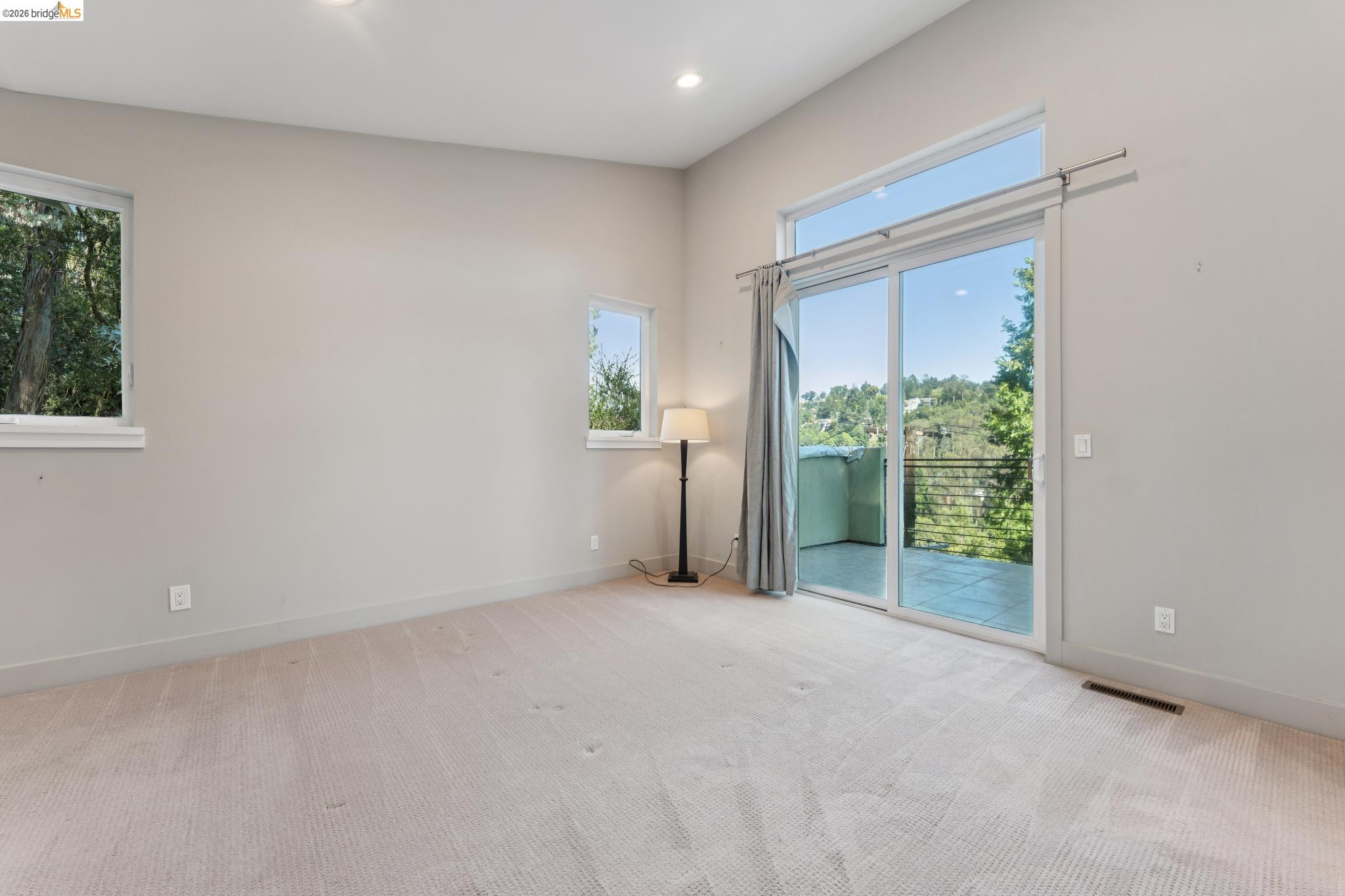 5917 Balboa, Oakland CA 94611 — photo 43
