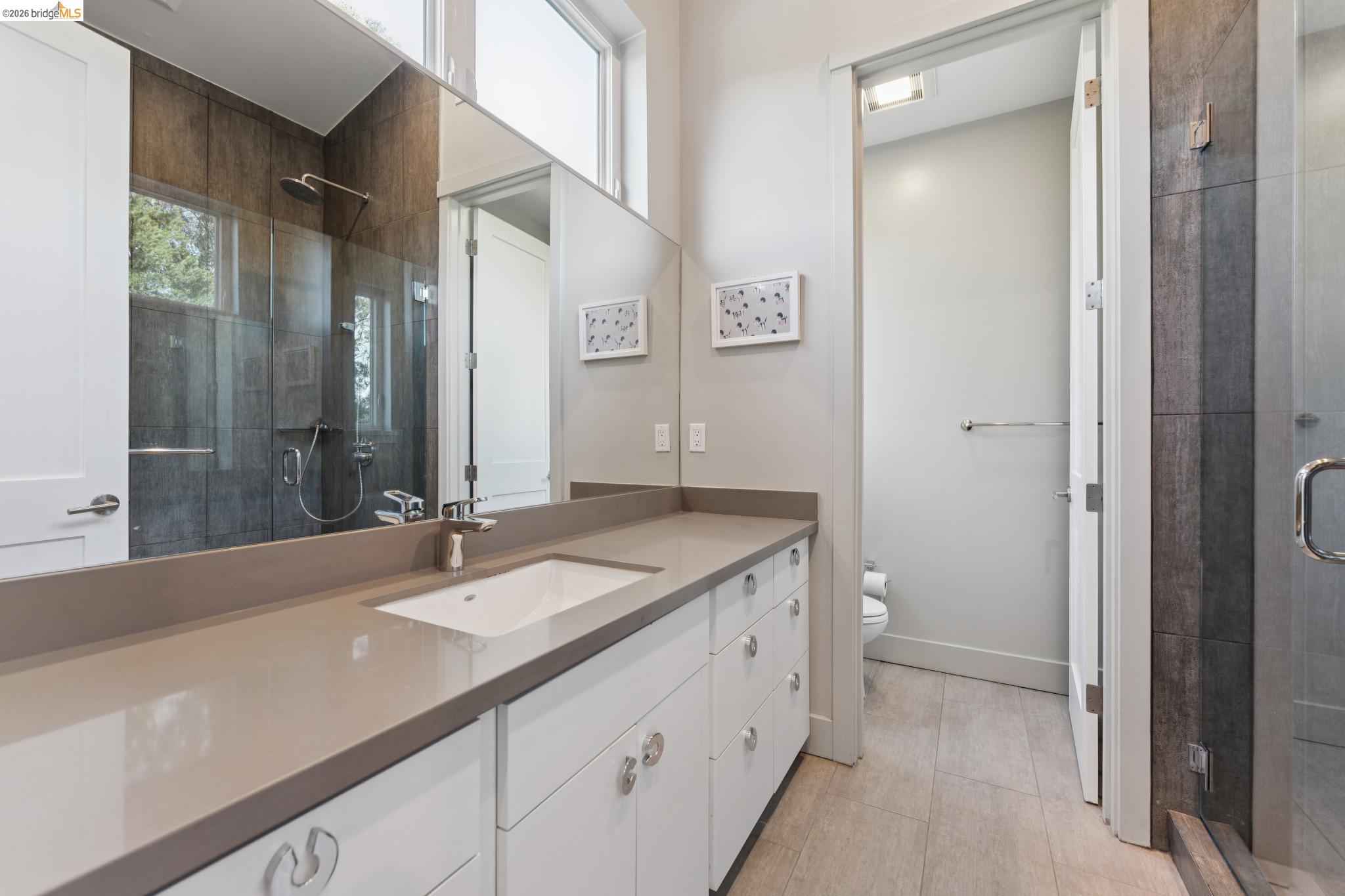5917 Balboa, Oakland CA 94611 — photo 47