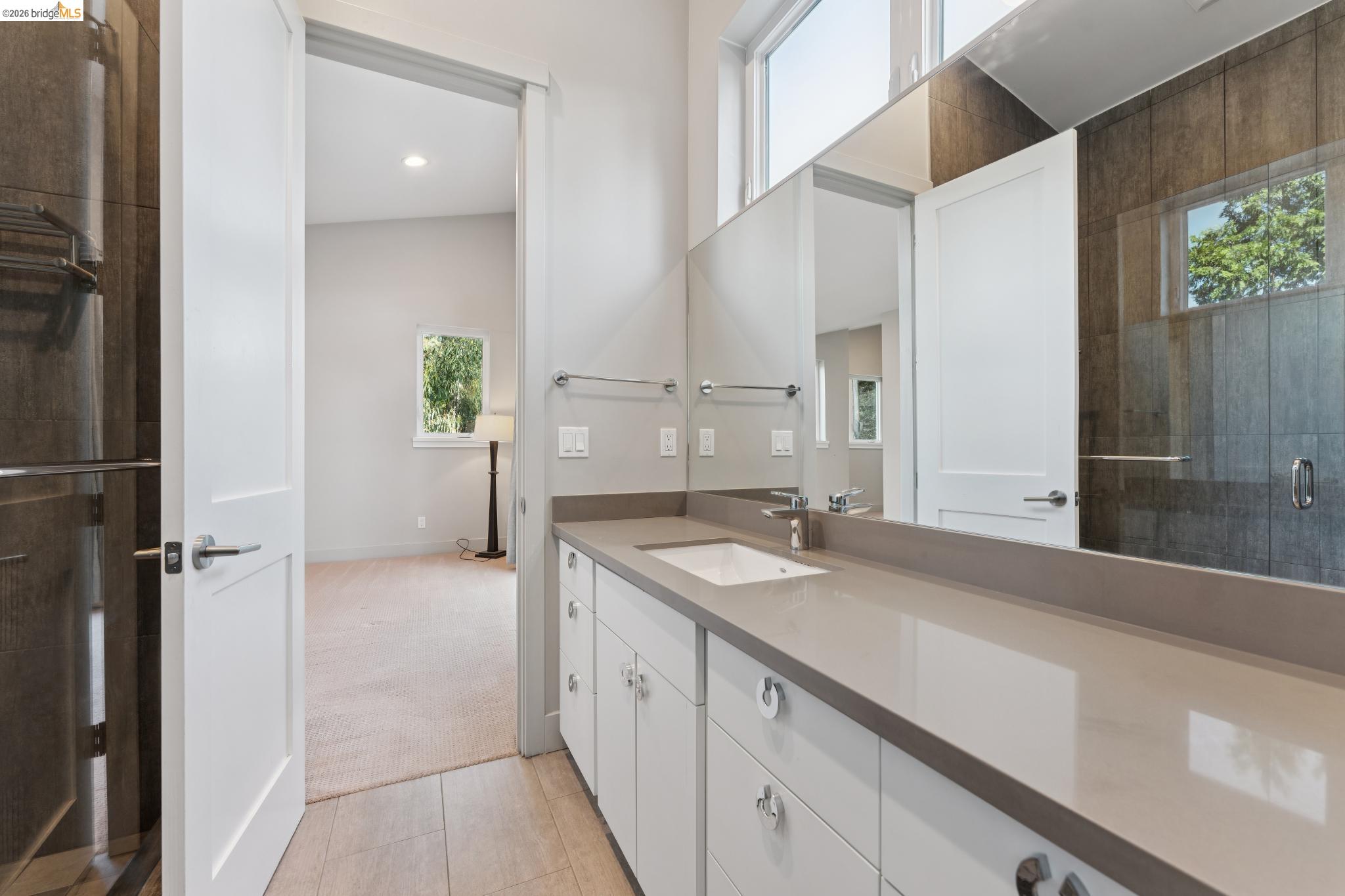 5917 Balboa, Oakland CA 94611 — photo 48