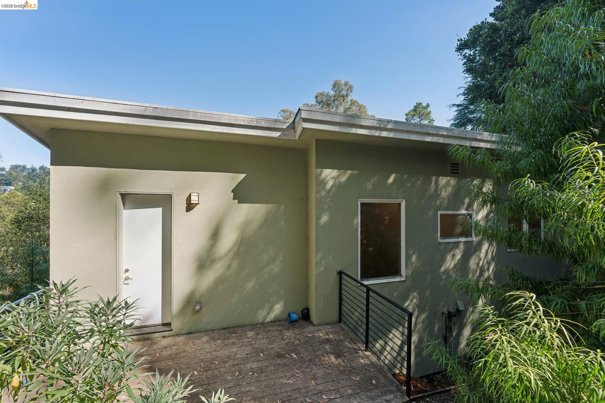 5917 Balboa, Oakland CA 94611 — photo 65