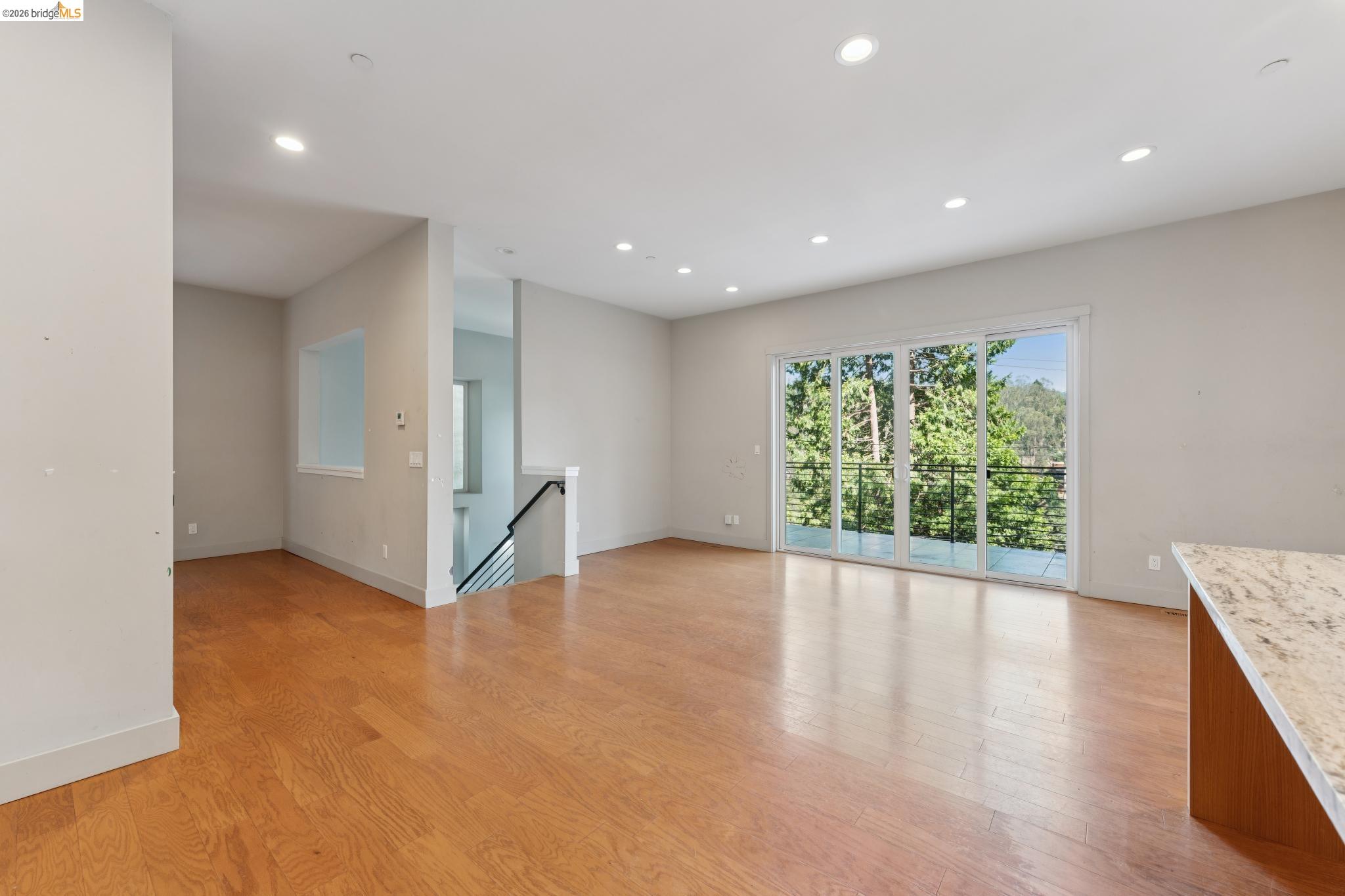 5917 Balboa, Oakland CA 94611 — photo 9