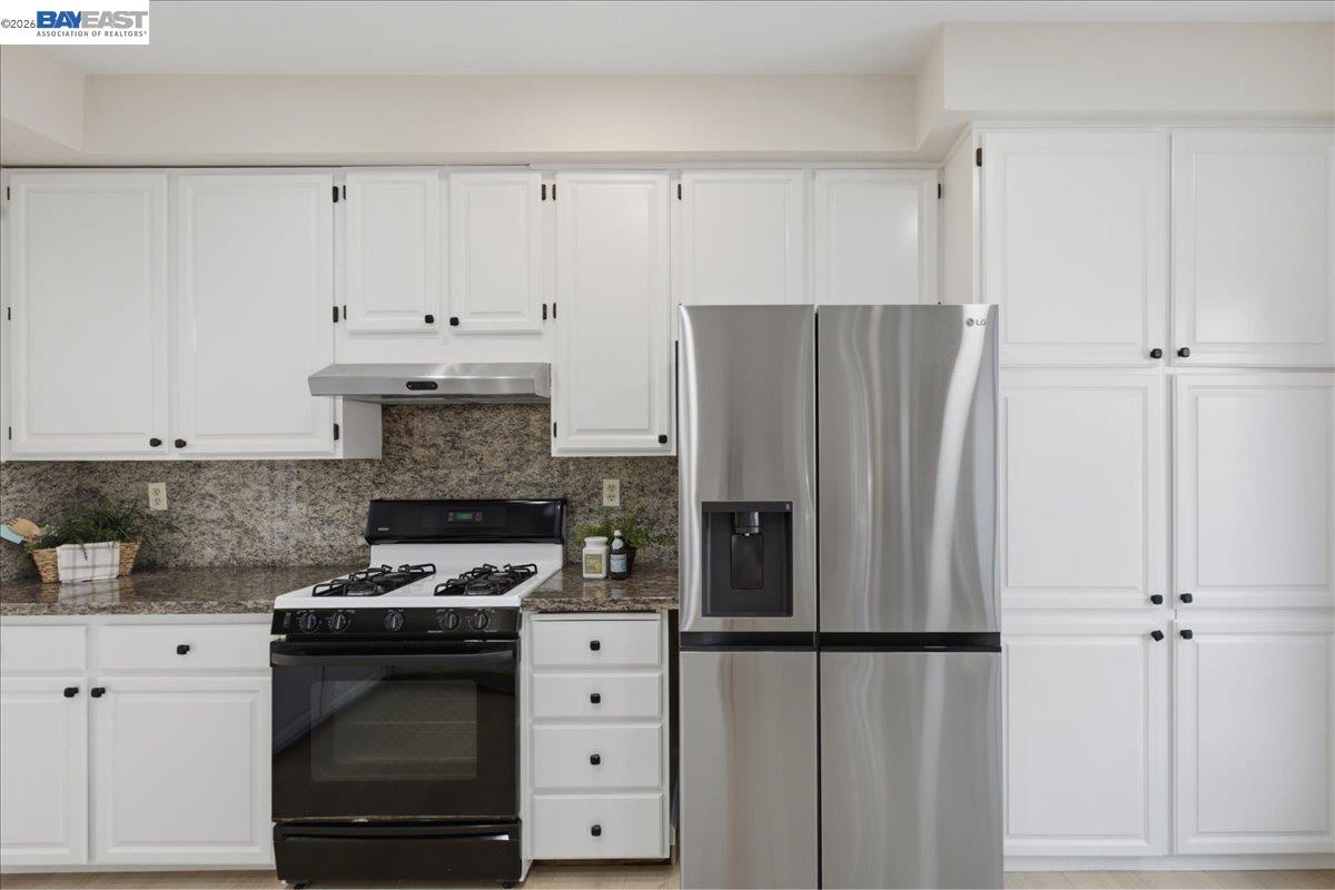5579 Ridgewood Dr, Fremont CA 94555 — photo 24