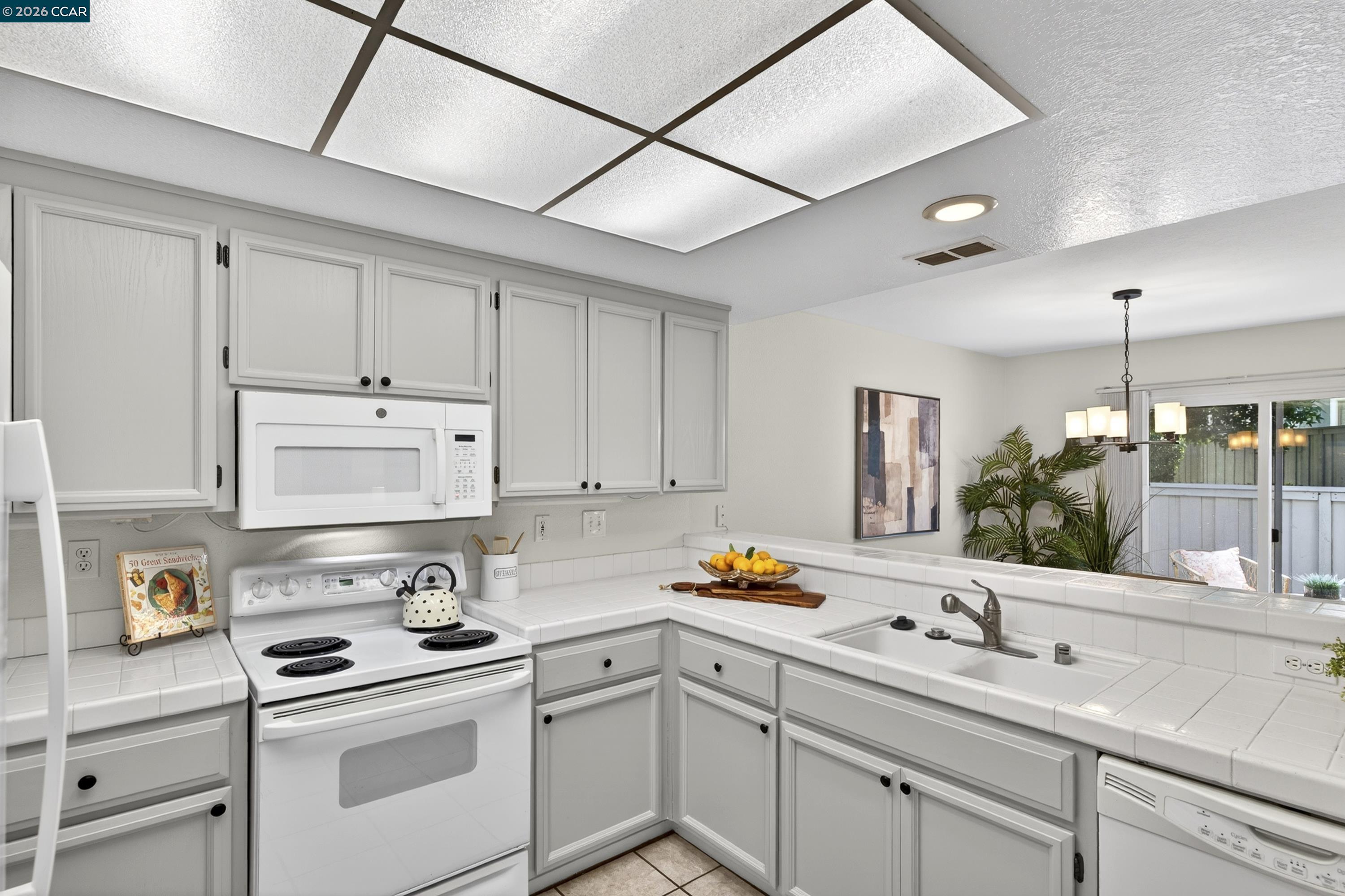 Photo #35: 41139879 Listing: Photo #35