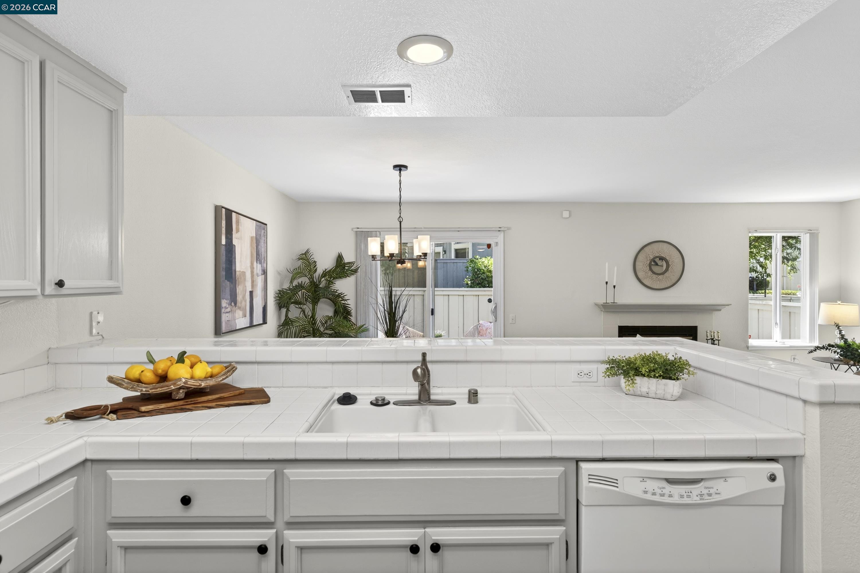 Photo #37: 41139879 Listing: Photo #37