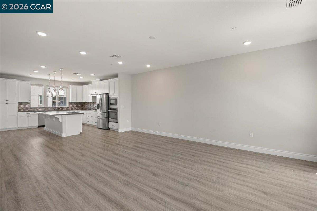 Photo #9: 41139889 Listing: Photo #9