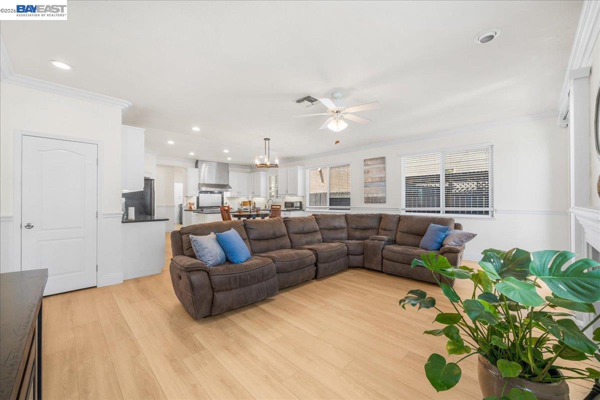 1531 Riverview Ave, Tracy CA 95377 — photo 12
