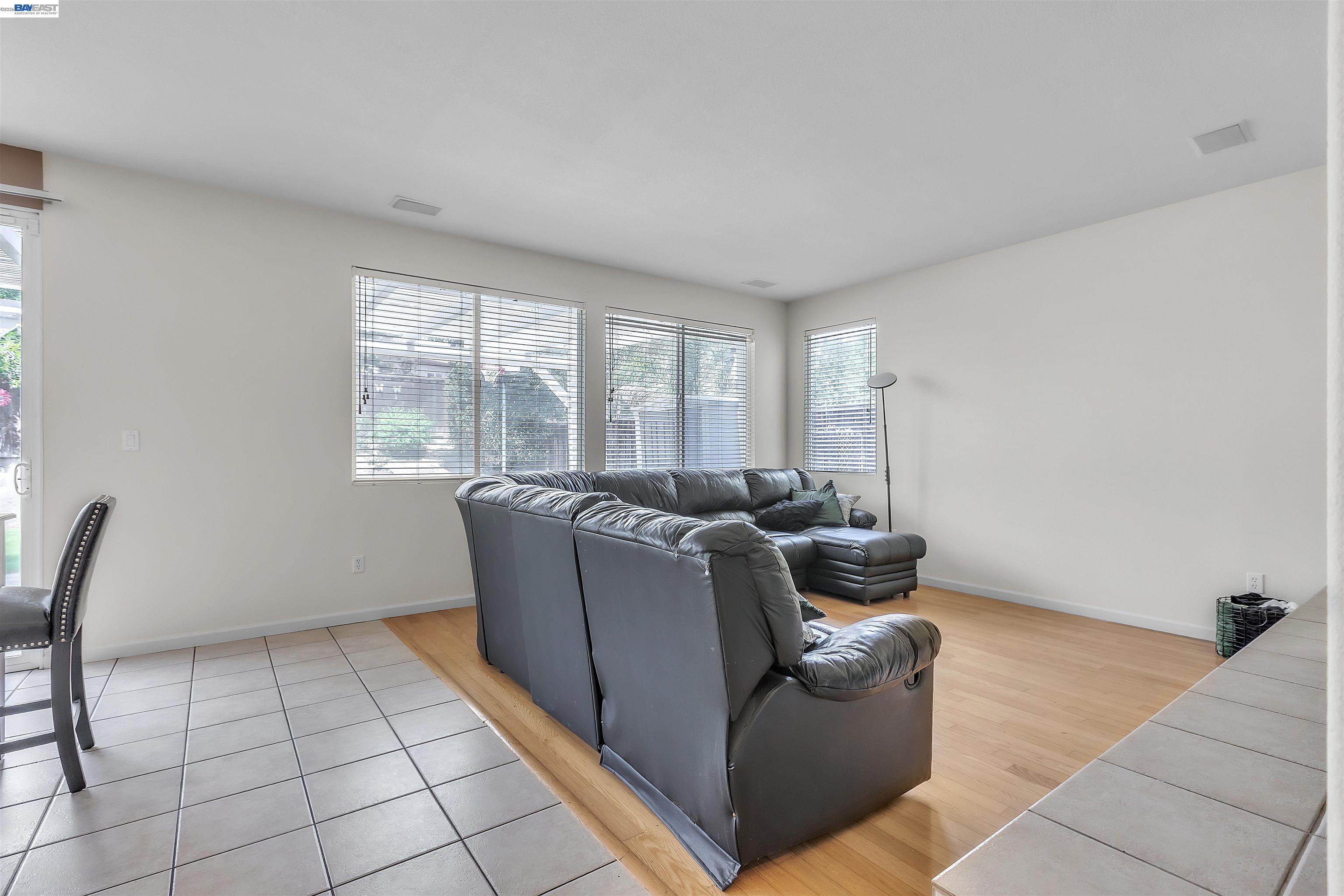 2076 Catalpa Way, Antioch CA 94509 — photo 17