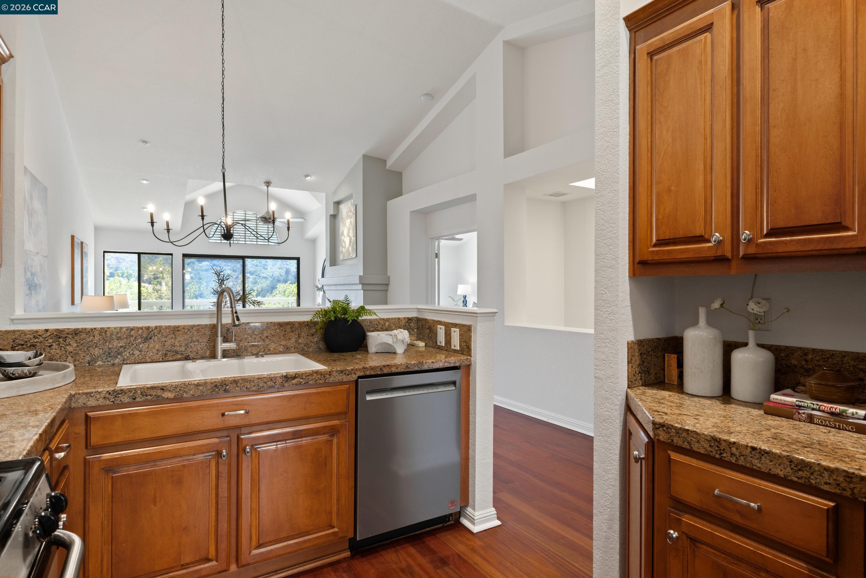 Photo #18: 41139902 Listing: Photo #18