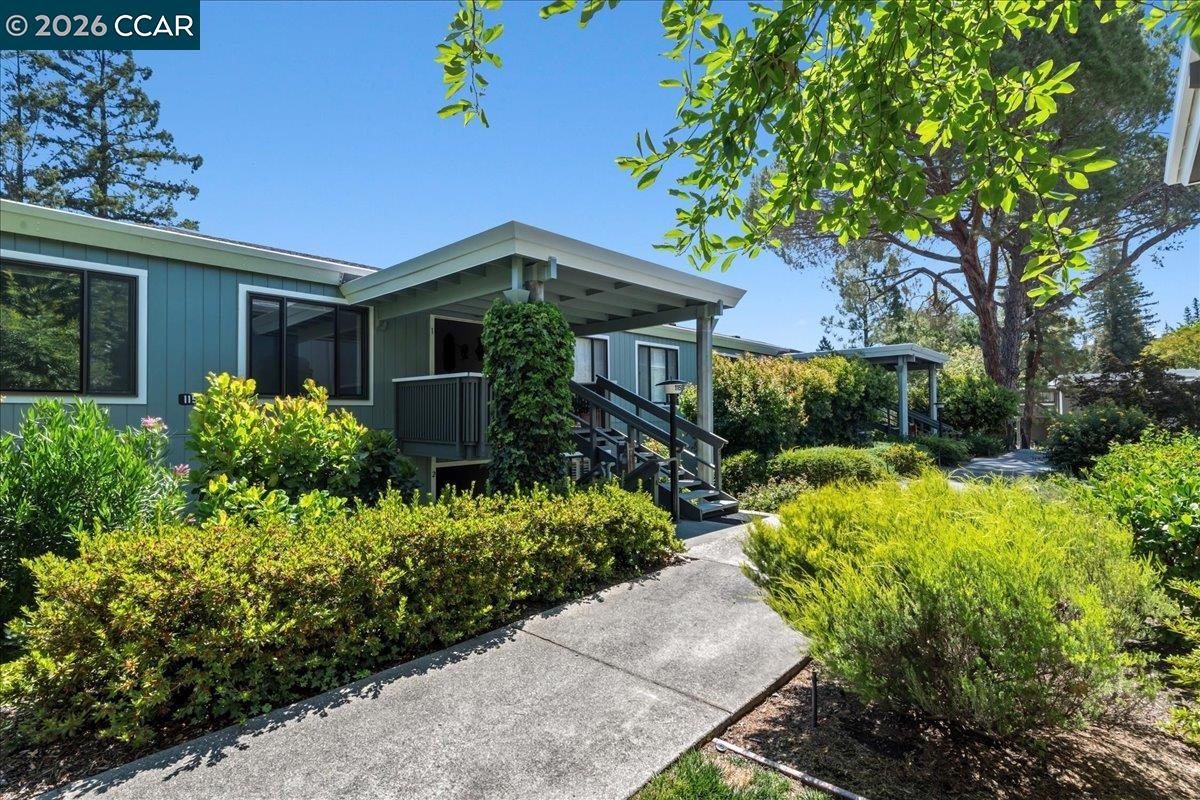 Photo #3: 41139909 Listing: Photo #3