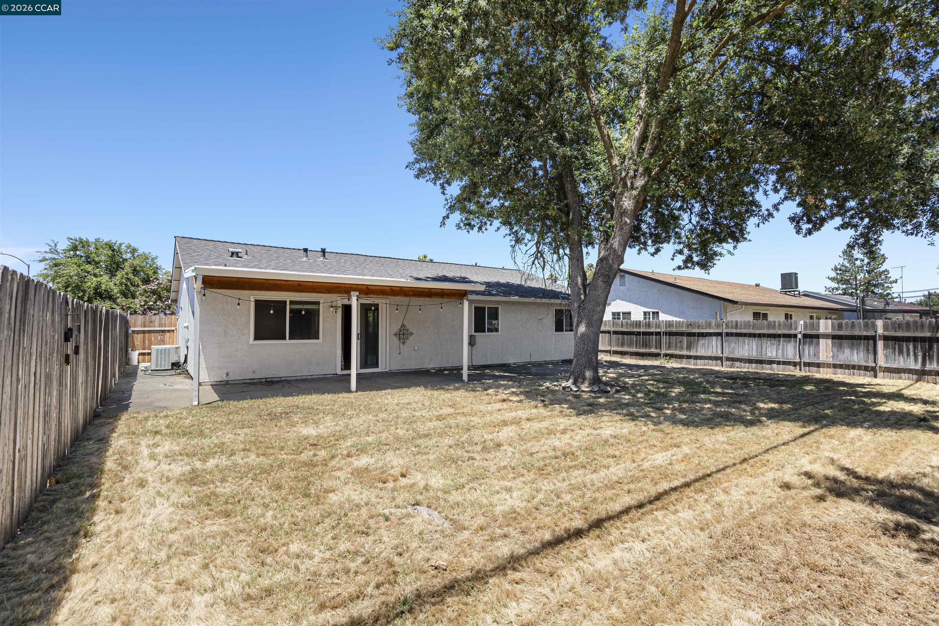 9152 Castlebar Way, Sacramento CA 95826 — photo 25