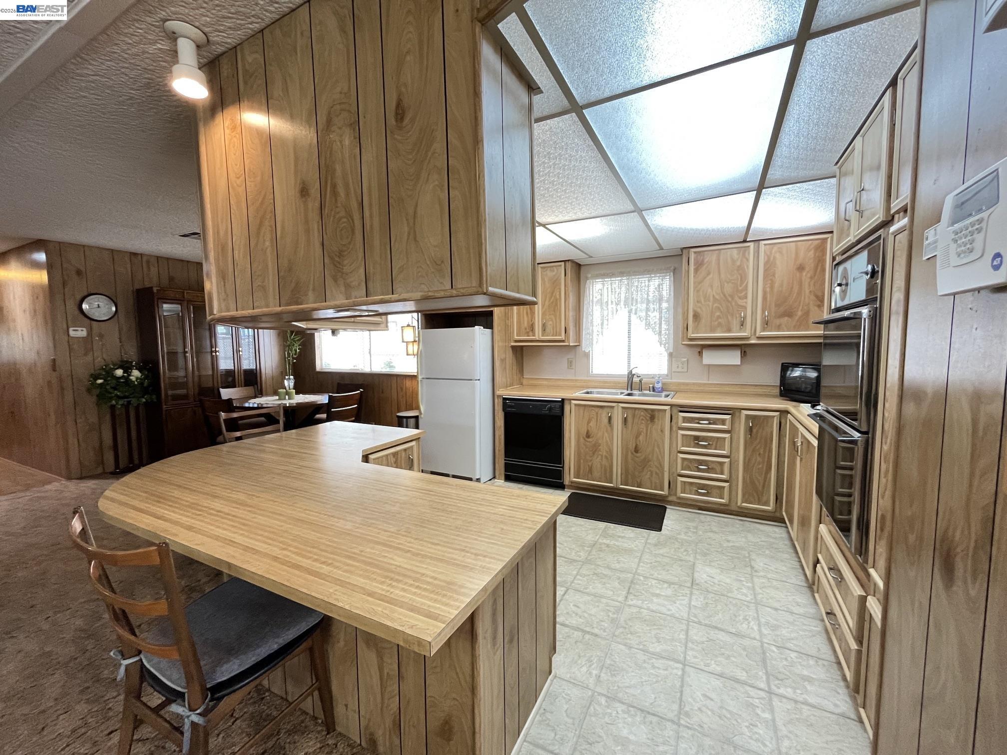 1285 Sussex way, Hayward CA 94544 — photo 11
