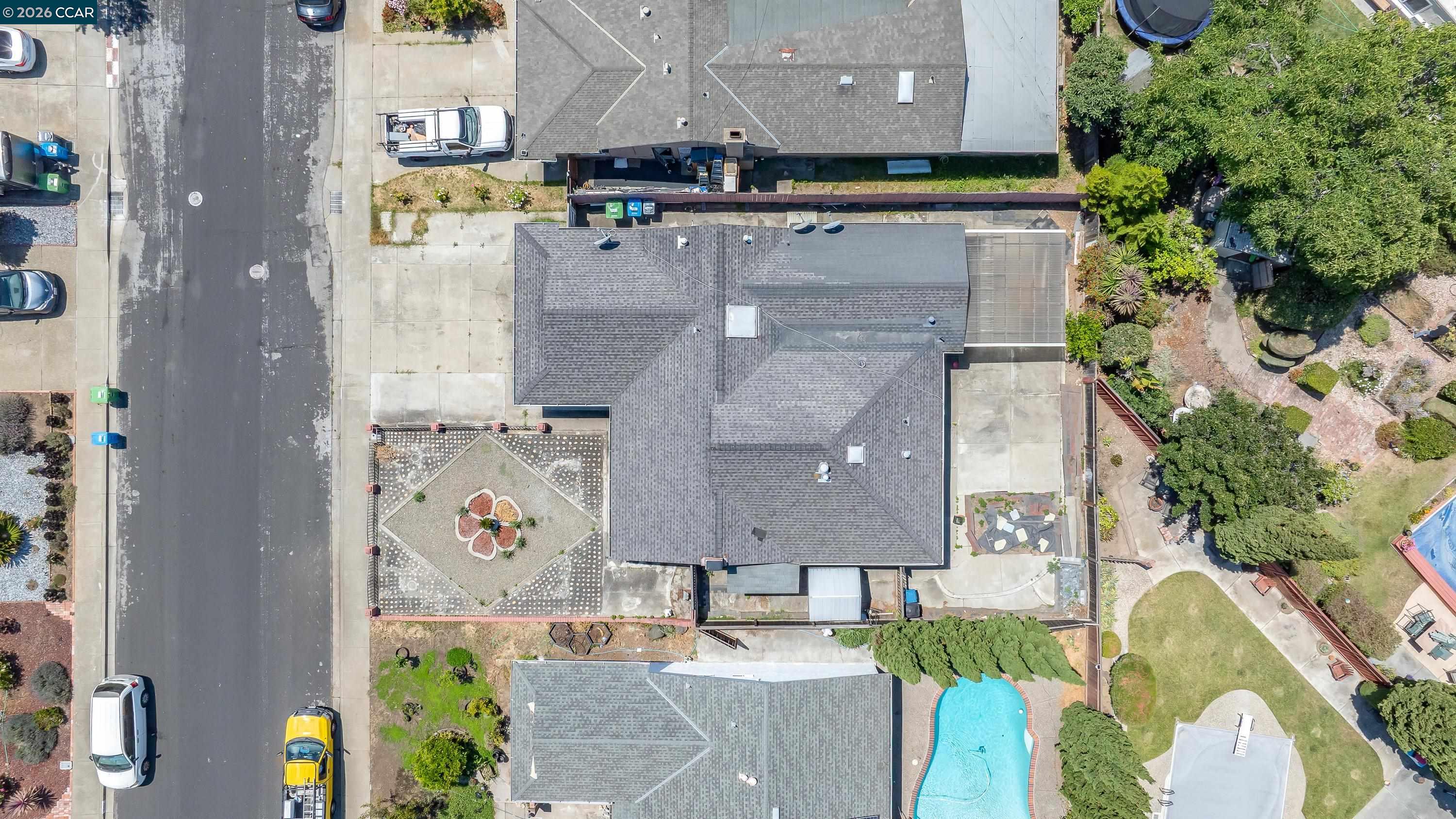 2480 Shield Dr, Union City CA 94587 — photo 20