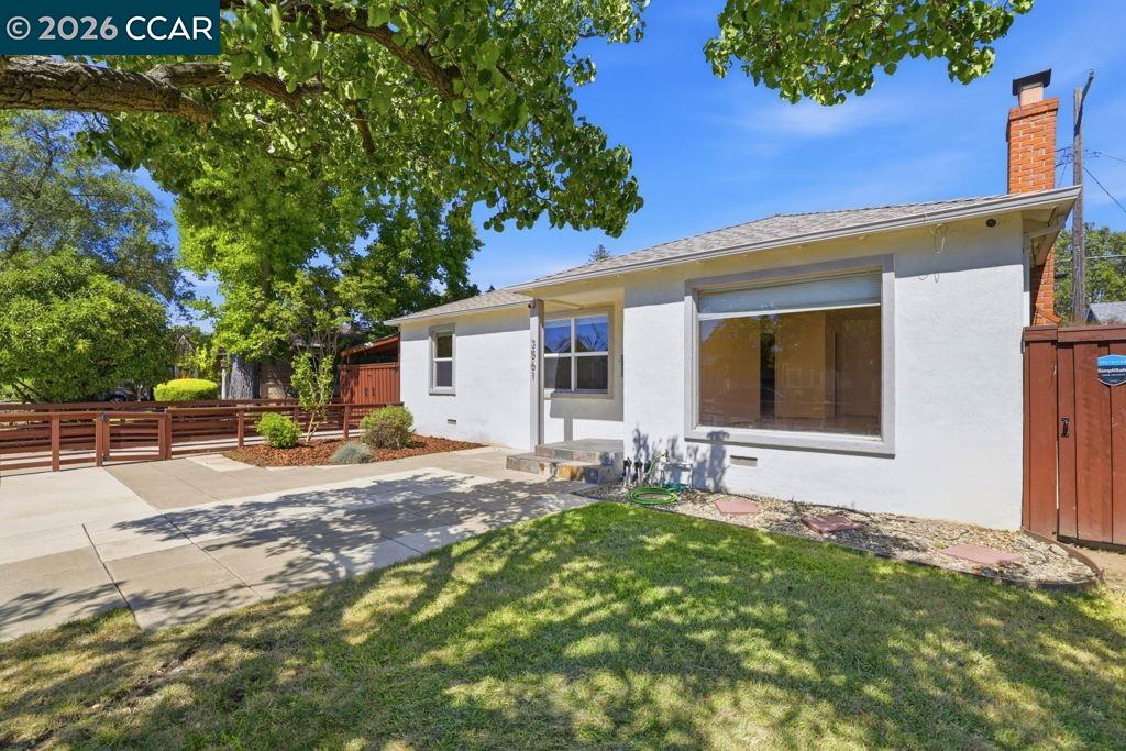 3561 Sophia Way, Sacramento CA 95820 — photo 5