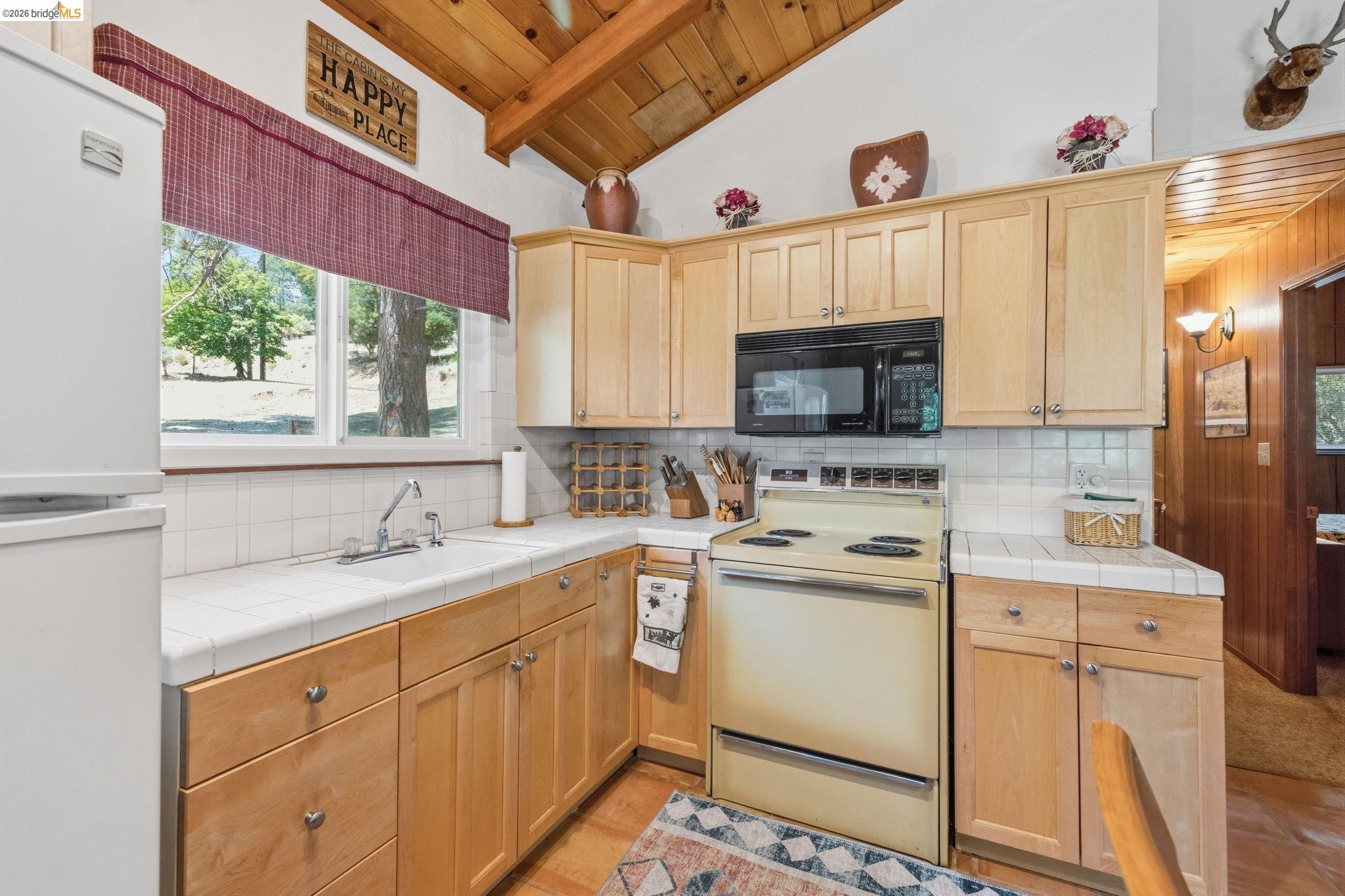 19666 Cottonwood St, Groveland CA 95321 — photo 13