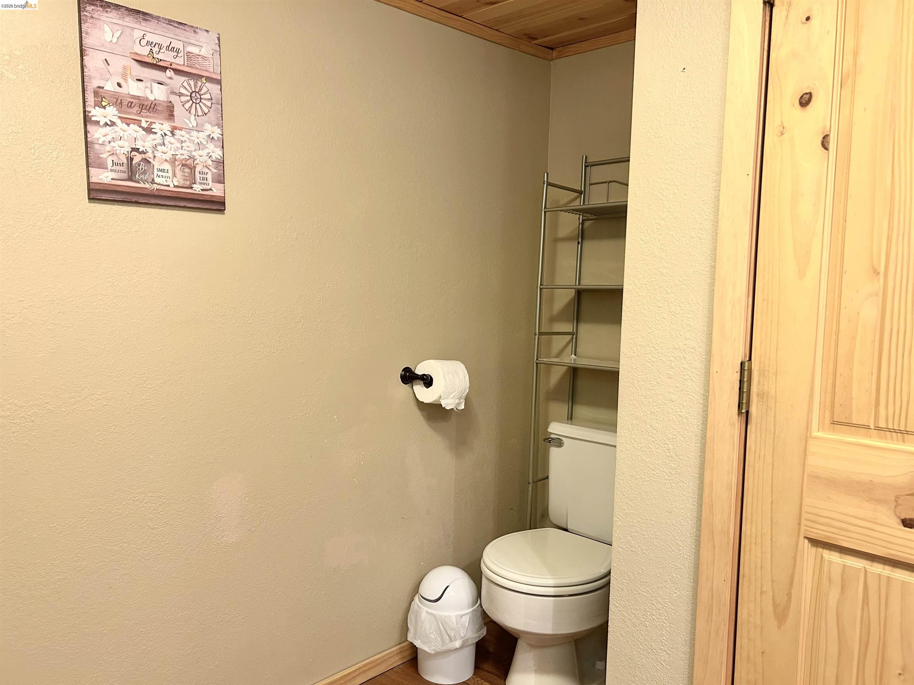 28089 Pine avenue, Strawberry CA 95364 — photo 14