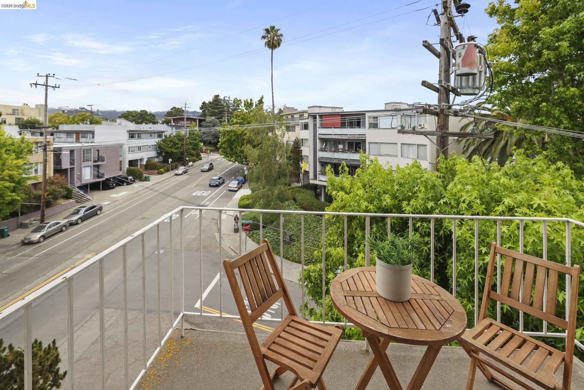 Photo #4: 41139973 Listing: Photo #4