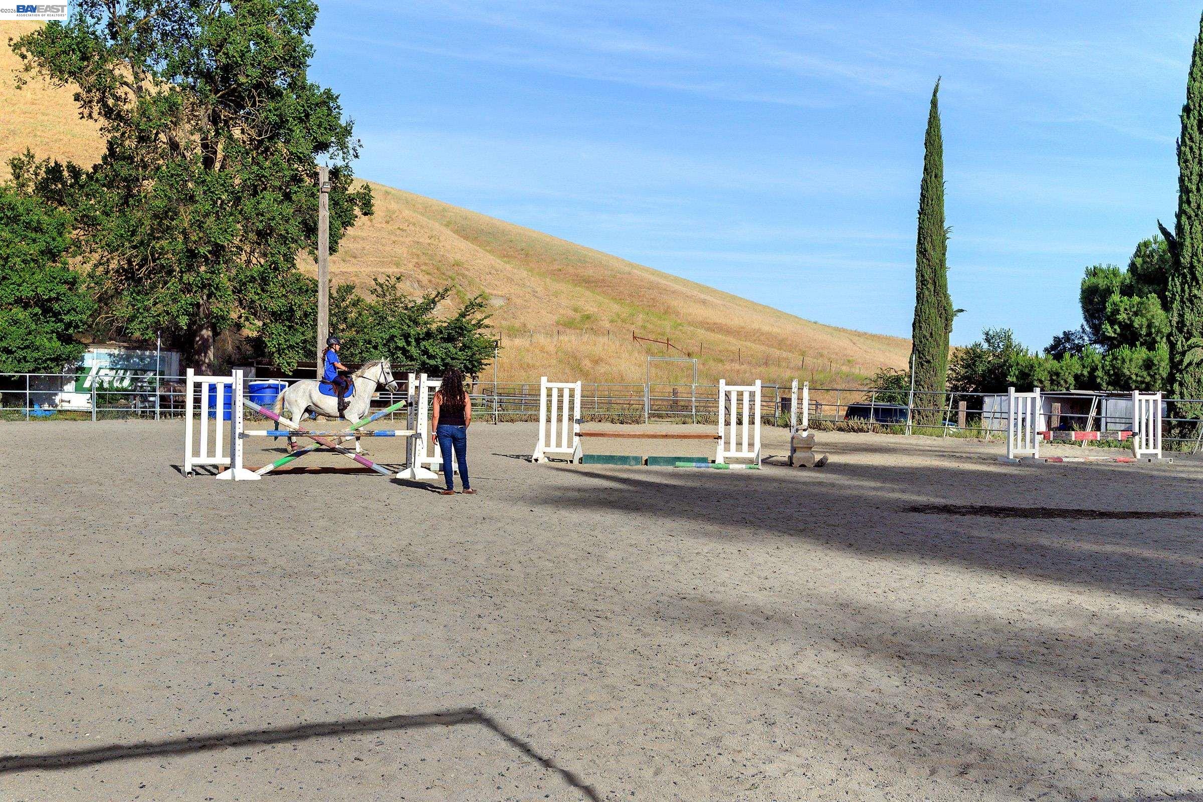 8201 Highland Rd, Livermore CA 94551 — photo 17