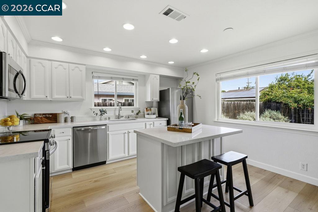 3537 Thunderbird Dr, Concord CA 94520 — photo 11