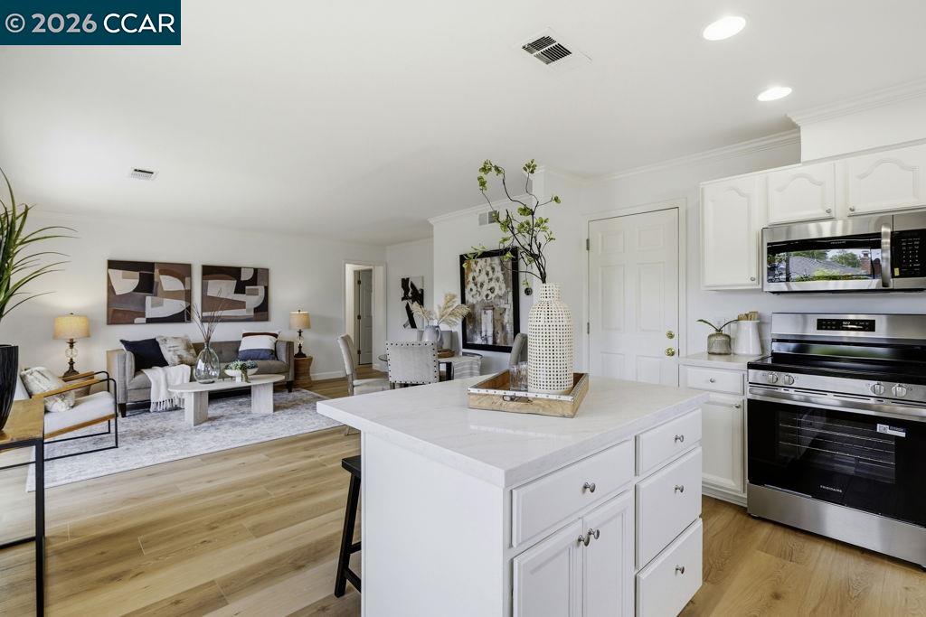 3537 Thunderbird Dr, Concord CA 94520 — photo 10