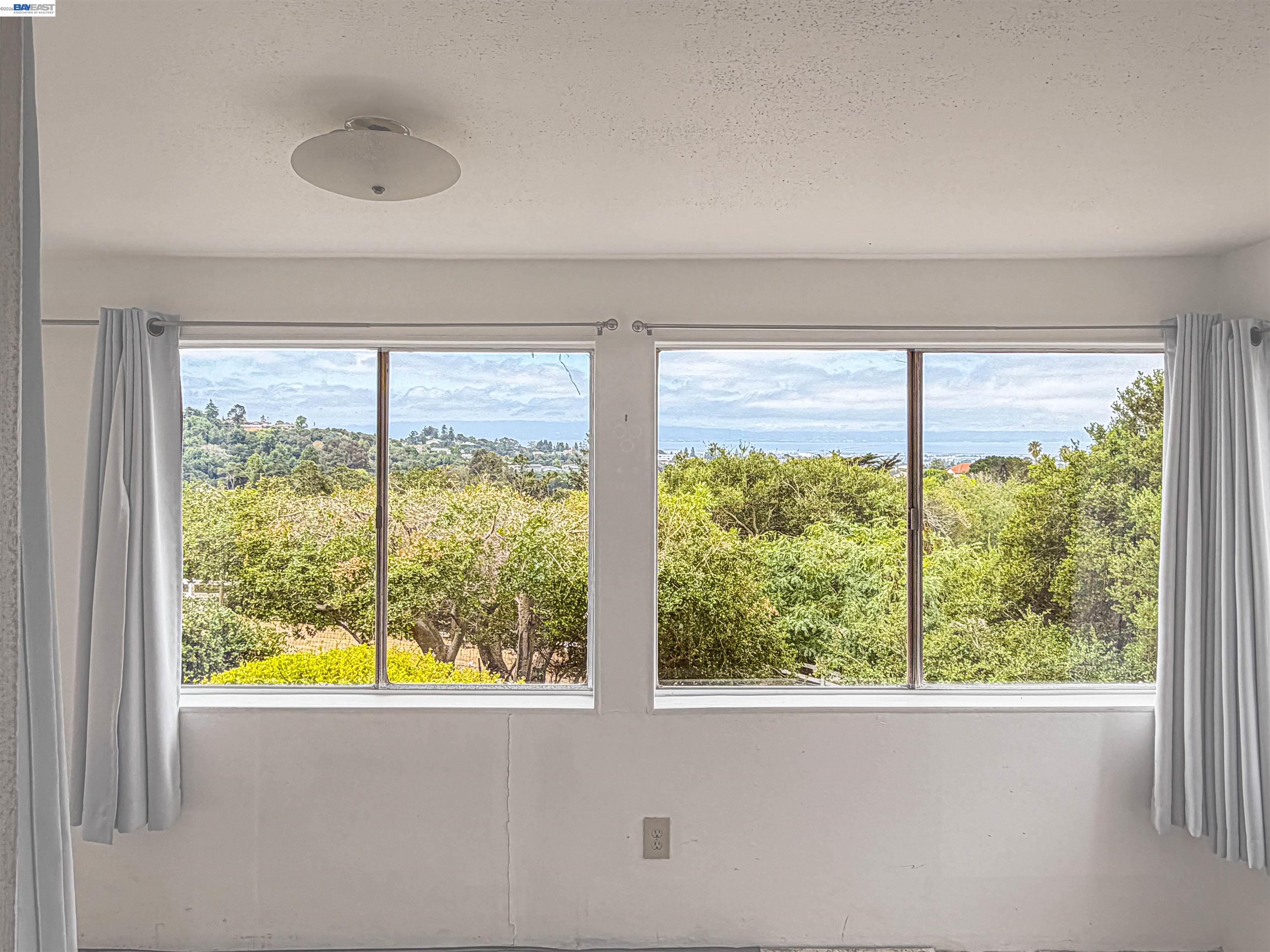 26027 Clover Rd, Fairview CA 94542 — photo 24