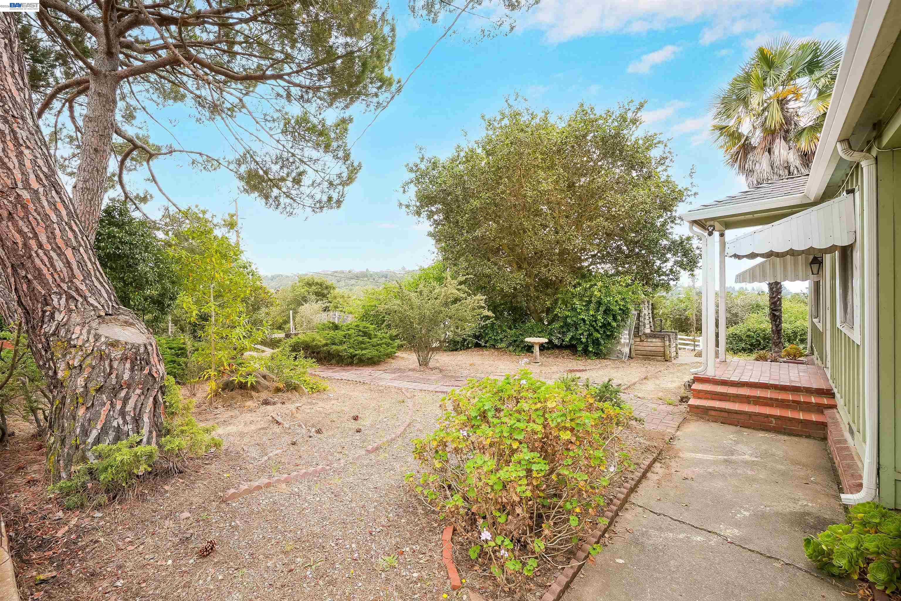 26027 Clover Rd, Fairview CA 94542 — photo 10