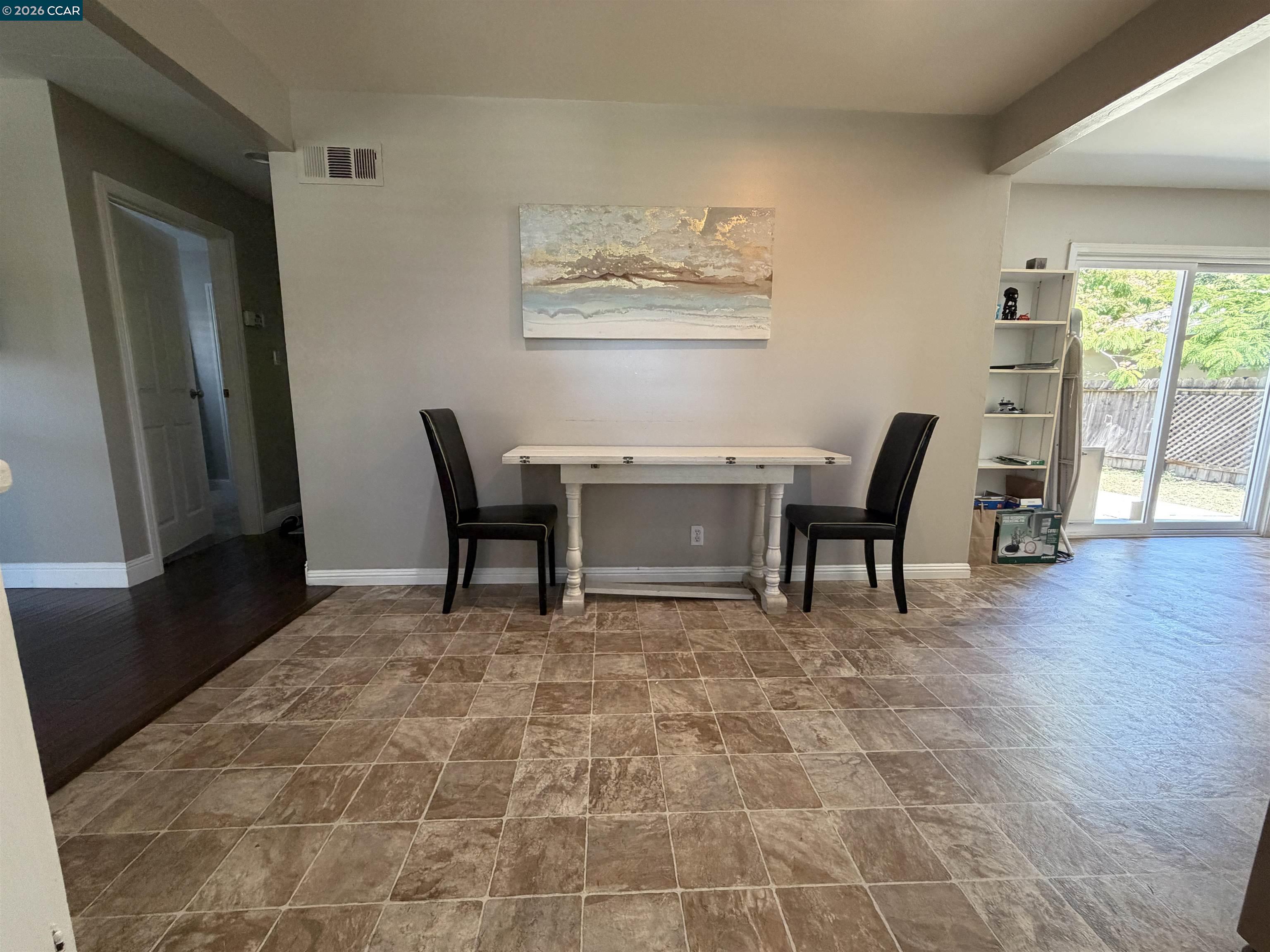 930 Sassel Avenue, Concord CA 94518 — photo 5
