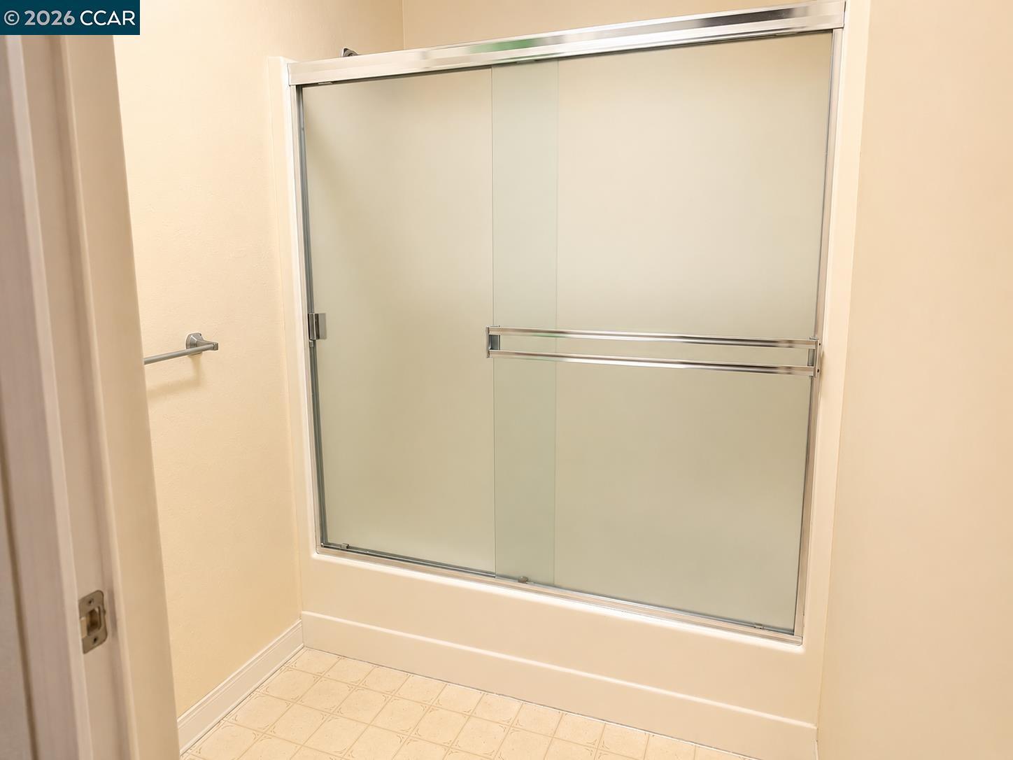 Photo #11: 41139999 Listing: Photo #11