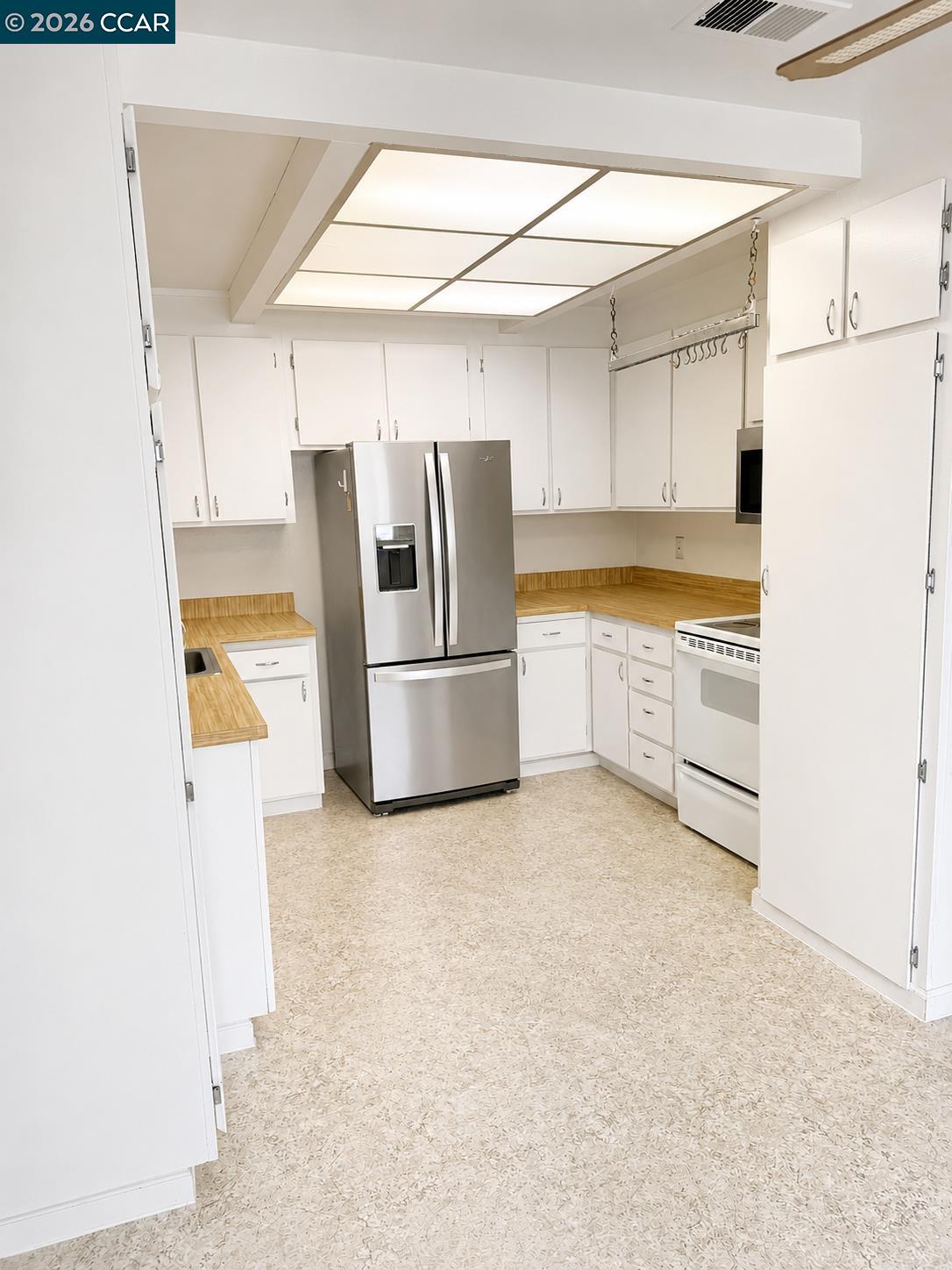 1070 Mohr Ln # 1, Concord CA 94518 — photo 19