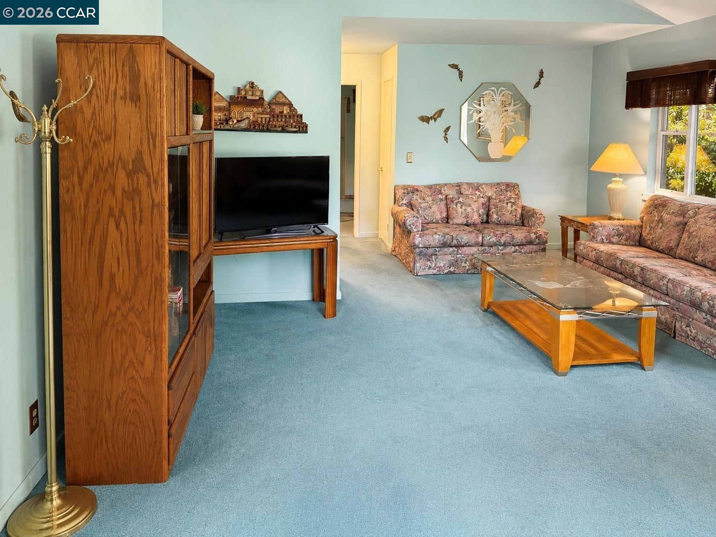 Photo #3: 41139999 Listing: Photo #3