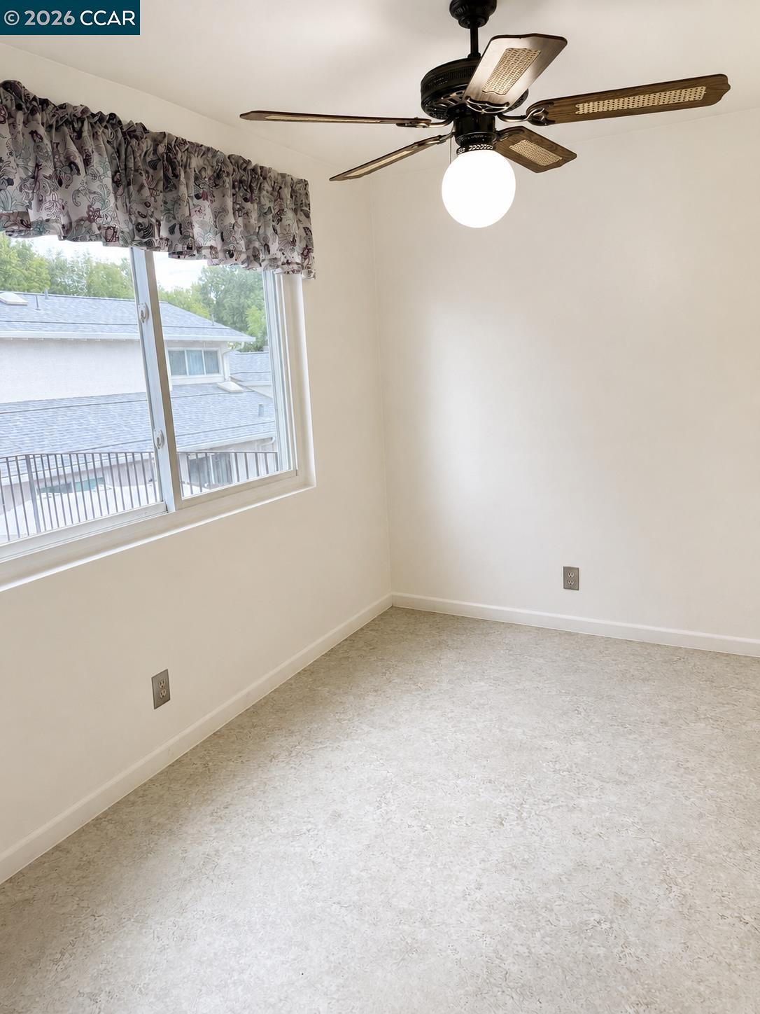 1070 Mohr Ln # 1, Concord CA 94518 — photo 3