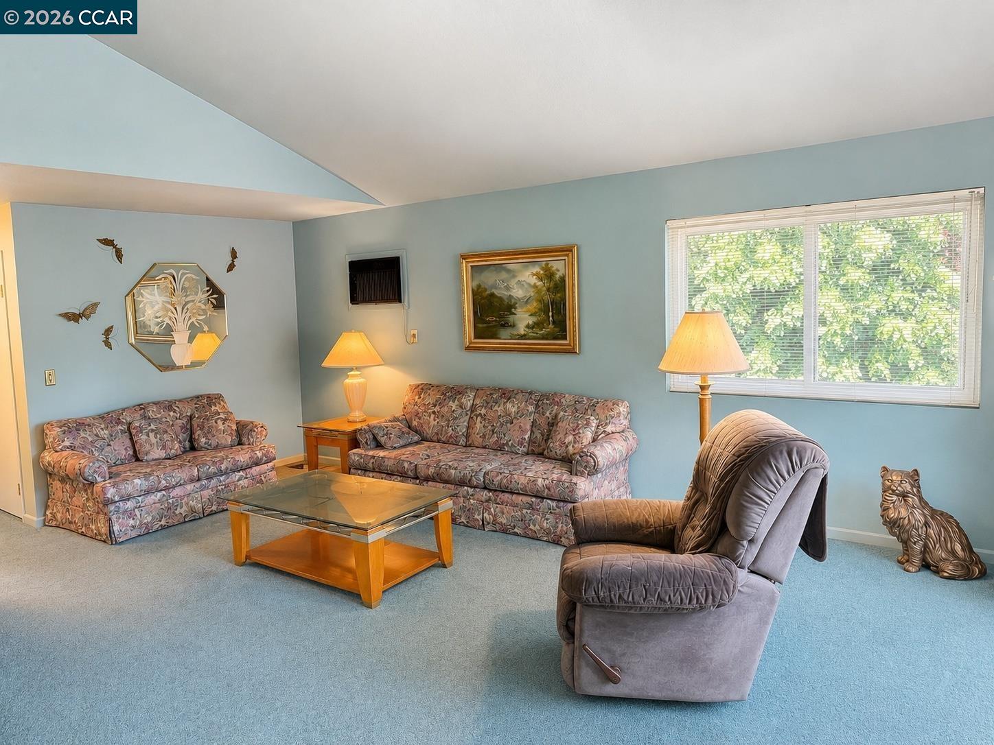Photo #4: 41139999 Listing: Photo #4