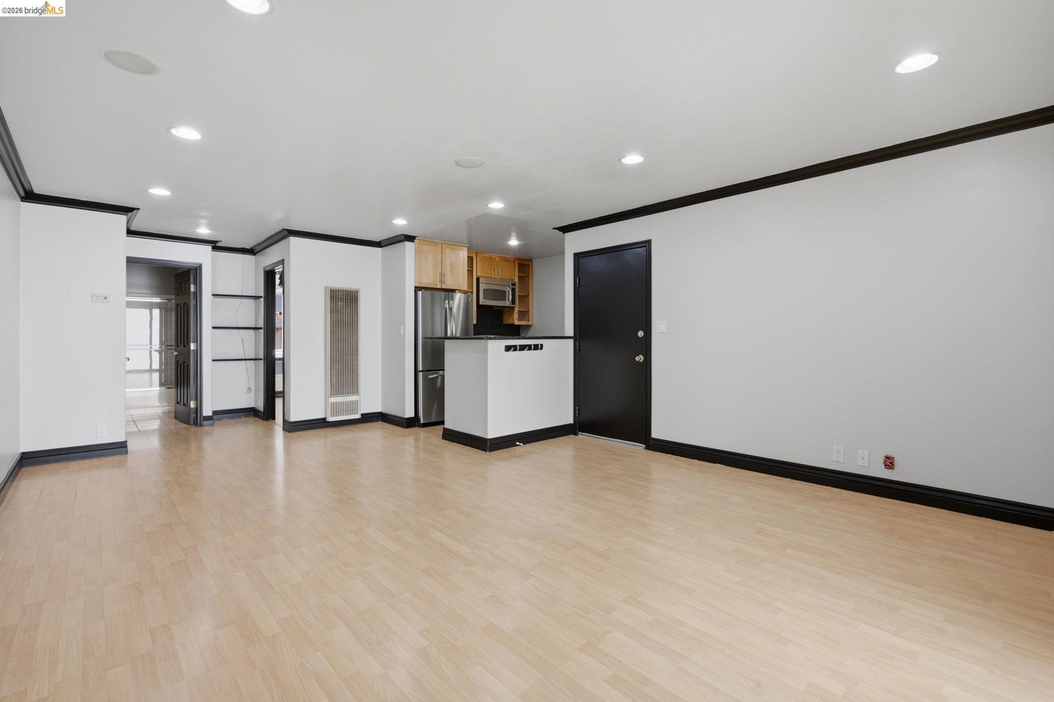 Photo #4: 41140016 Listing: Photo #4