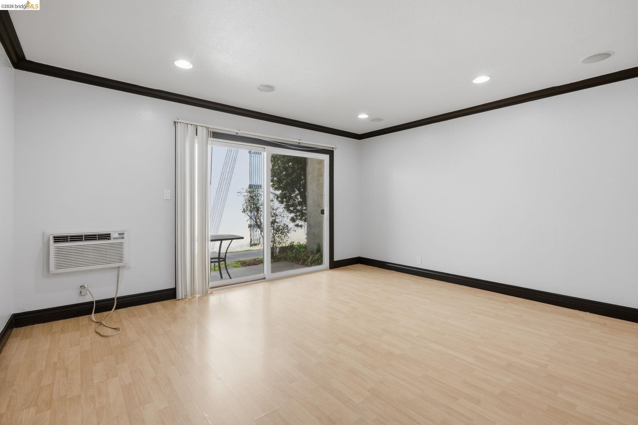 Photo #6: 41140016 Listing: Photo #6