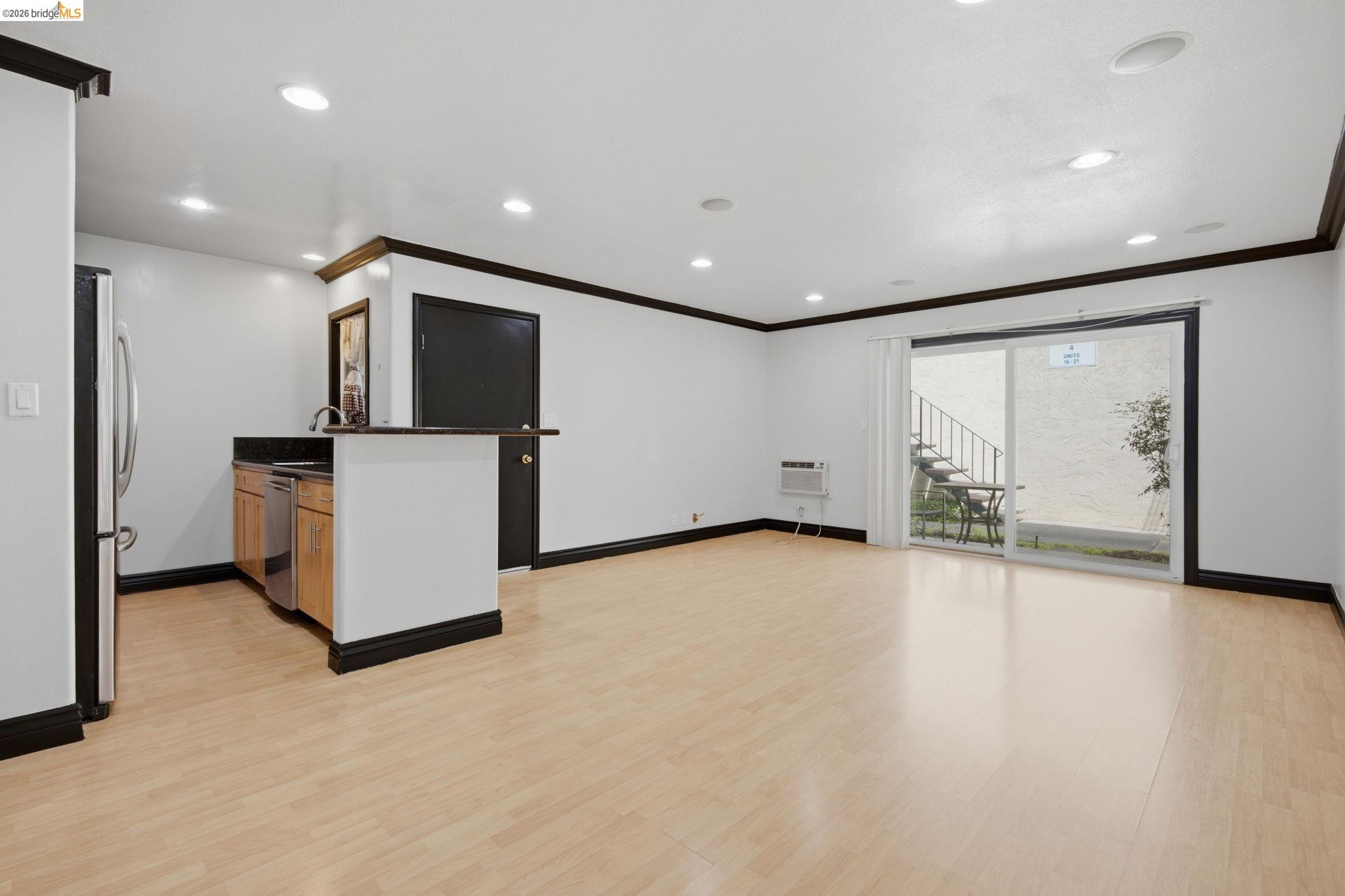 Photo #7: 41140016 Listing: Photo #7