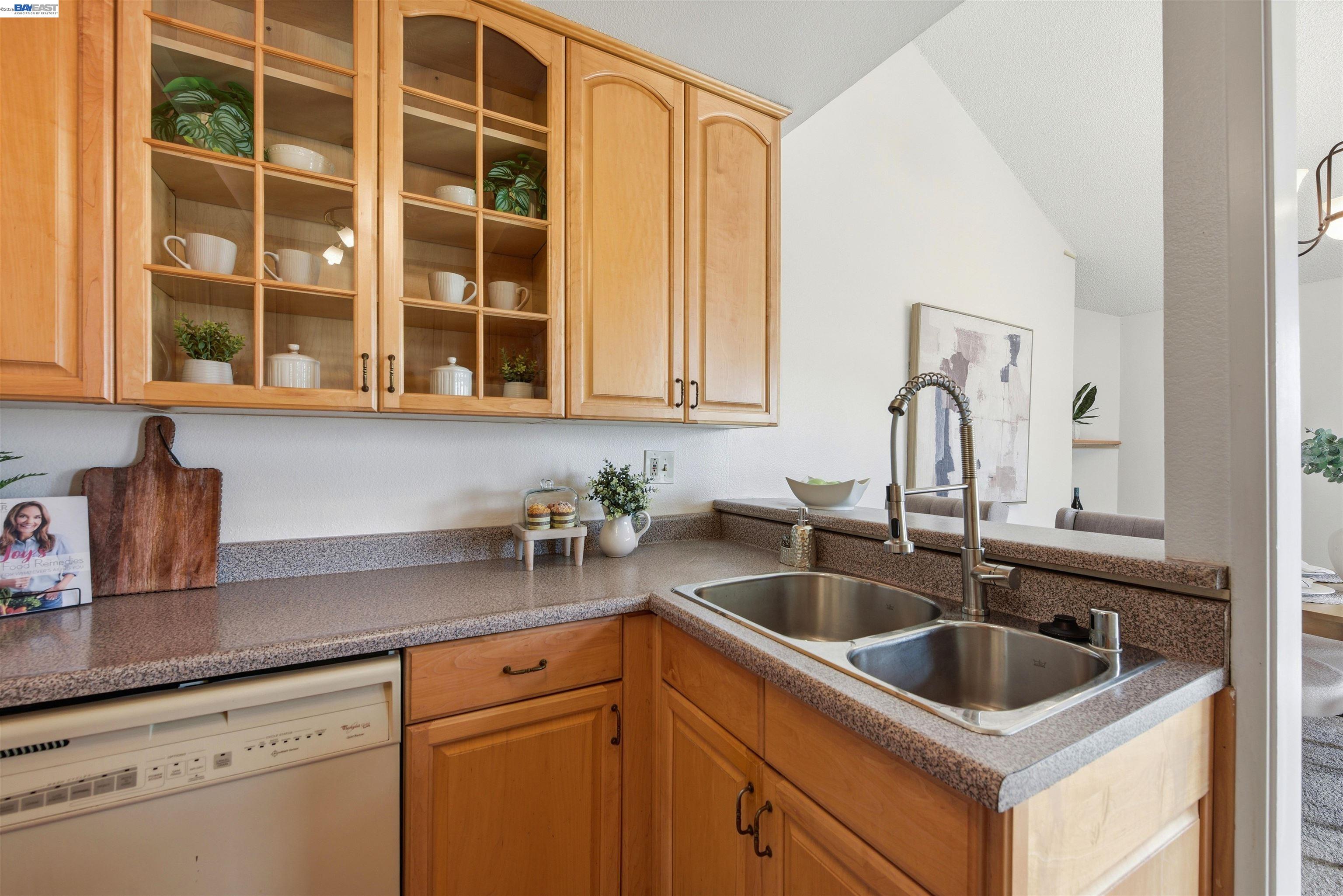 Photo #8: 41140025 Listing: Photo #8