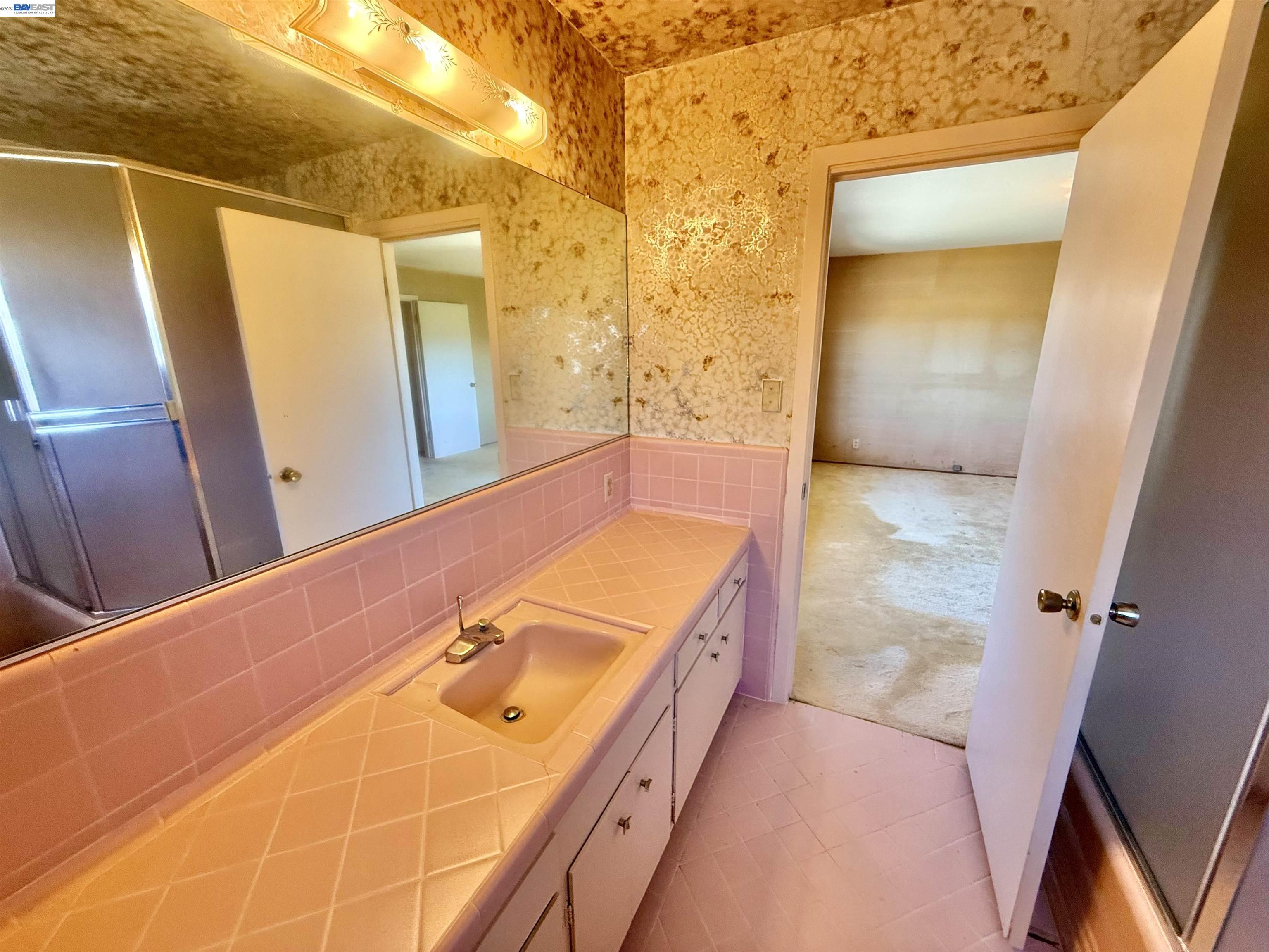 2164 Lakeview Dr, San Leandro CA 94577 — photo 55