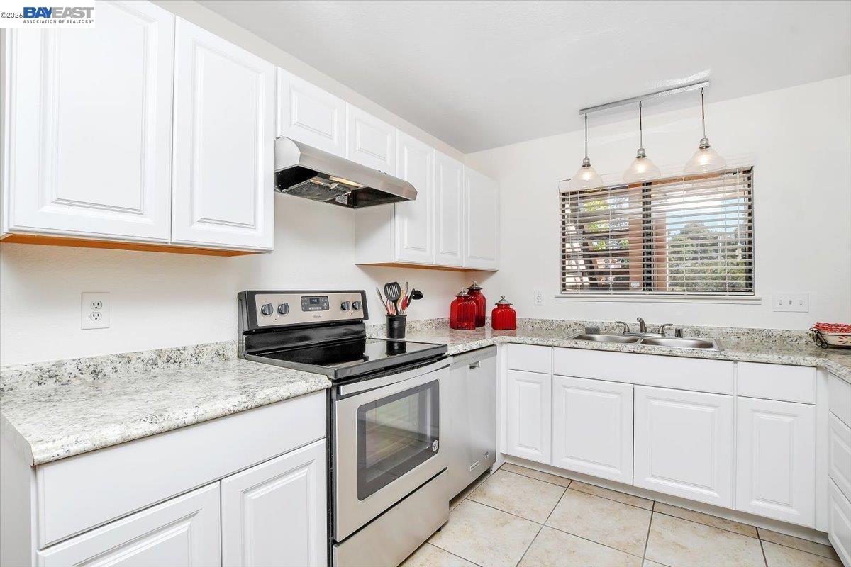 2280 Renwick Ln, Antioch CA 94509 — photo 13