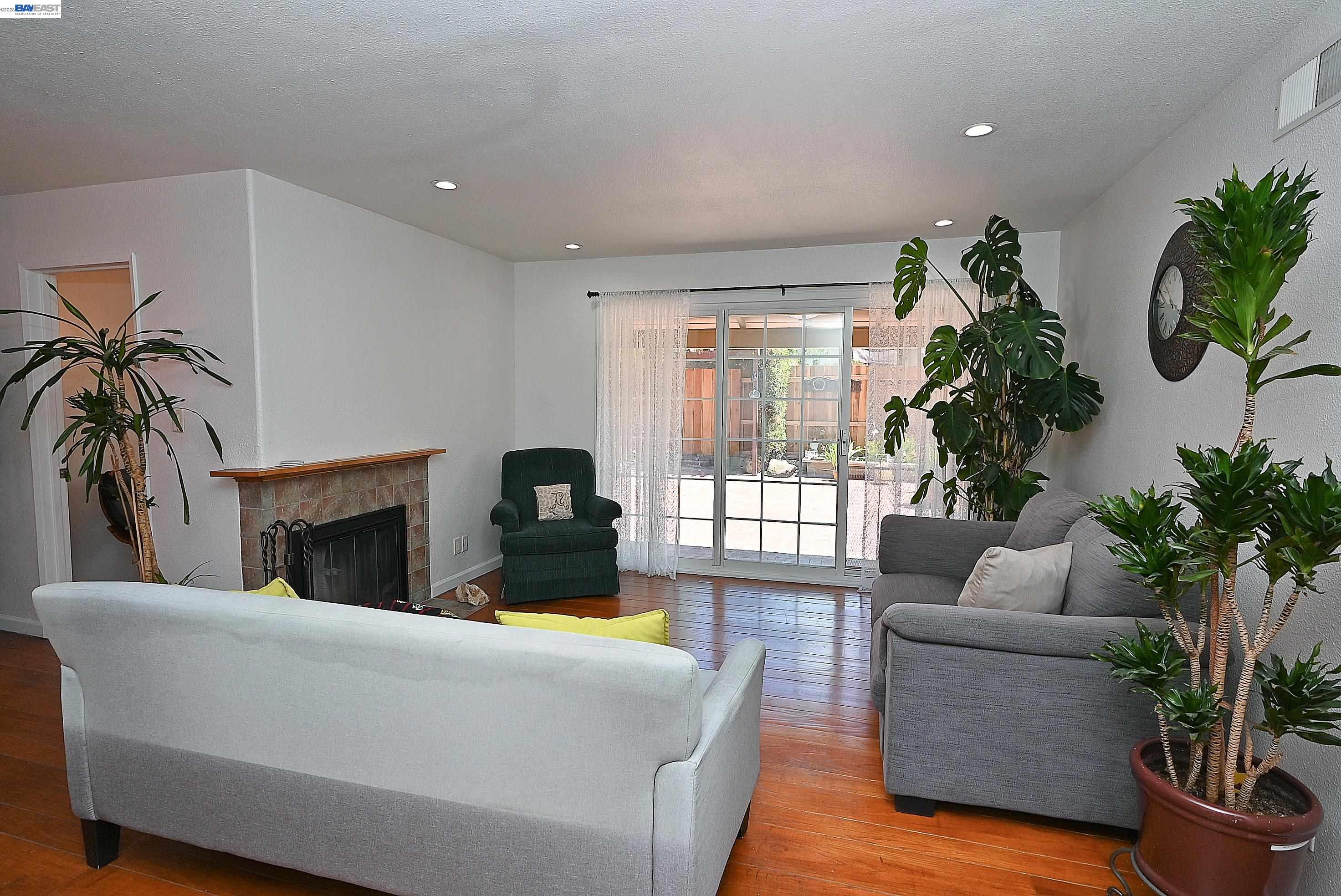 26454 Taft St, Hayward CA 94544 — photo 19