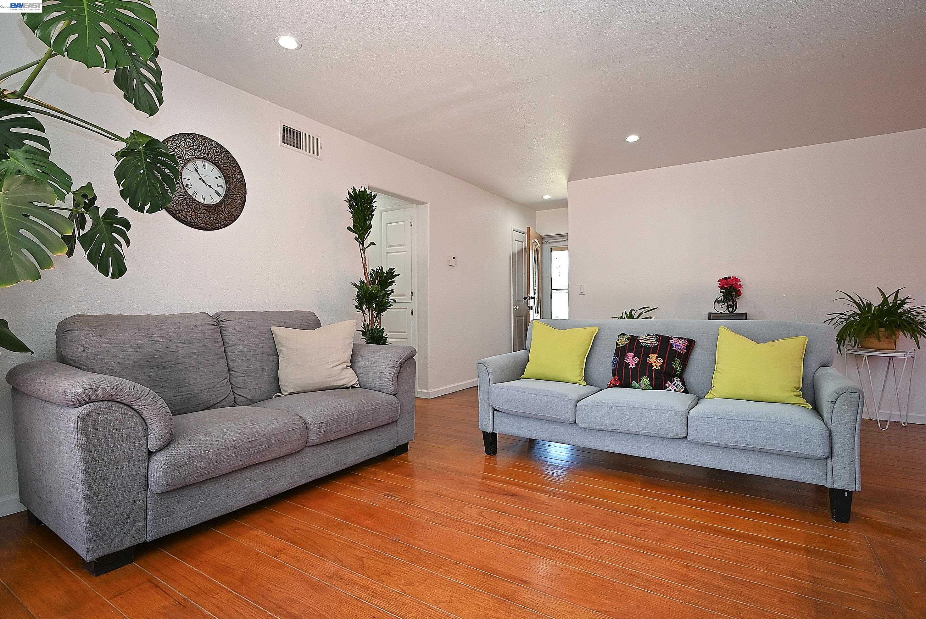 26454 Taft St, Hayward CA 94544 — photo 22