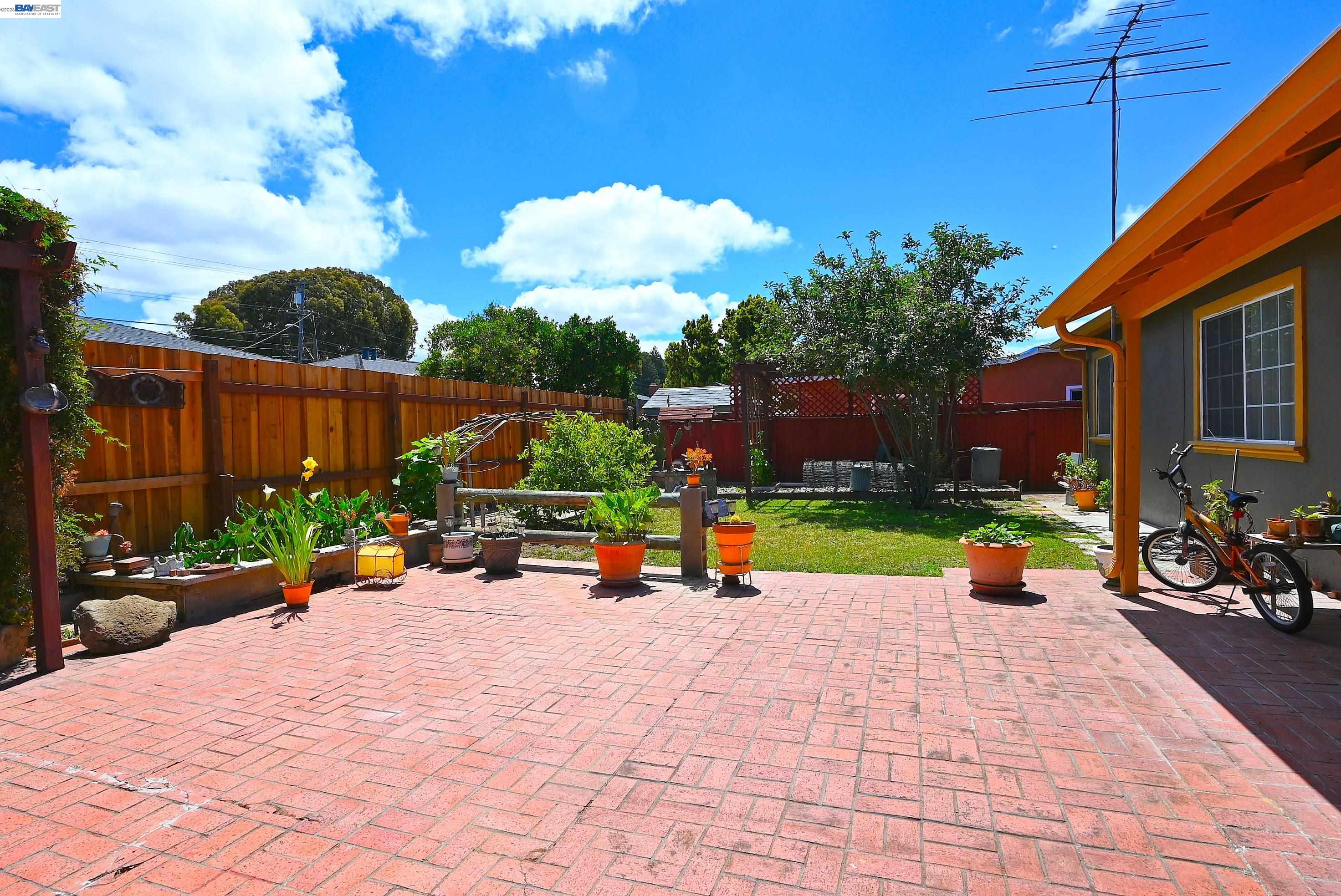 26454 Taft St, Hayward CA 94544 — photo 37