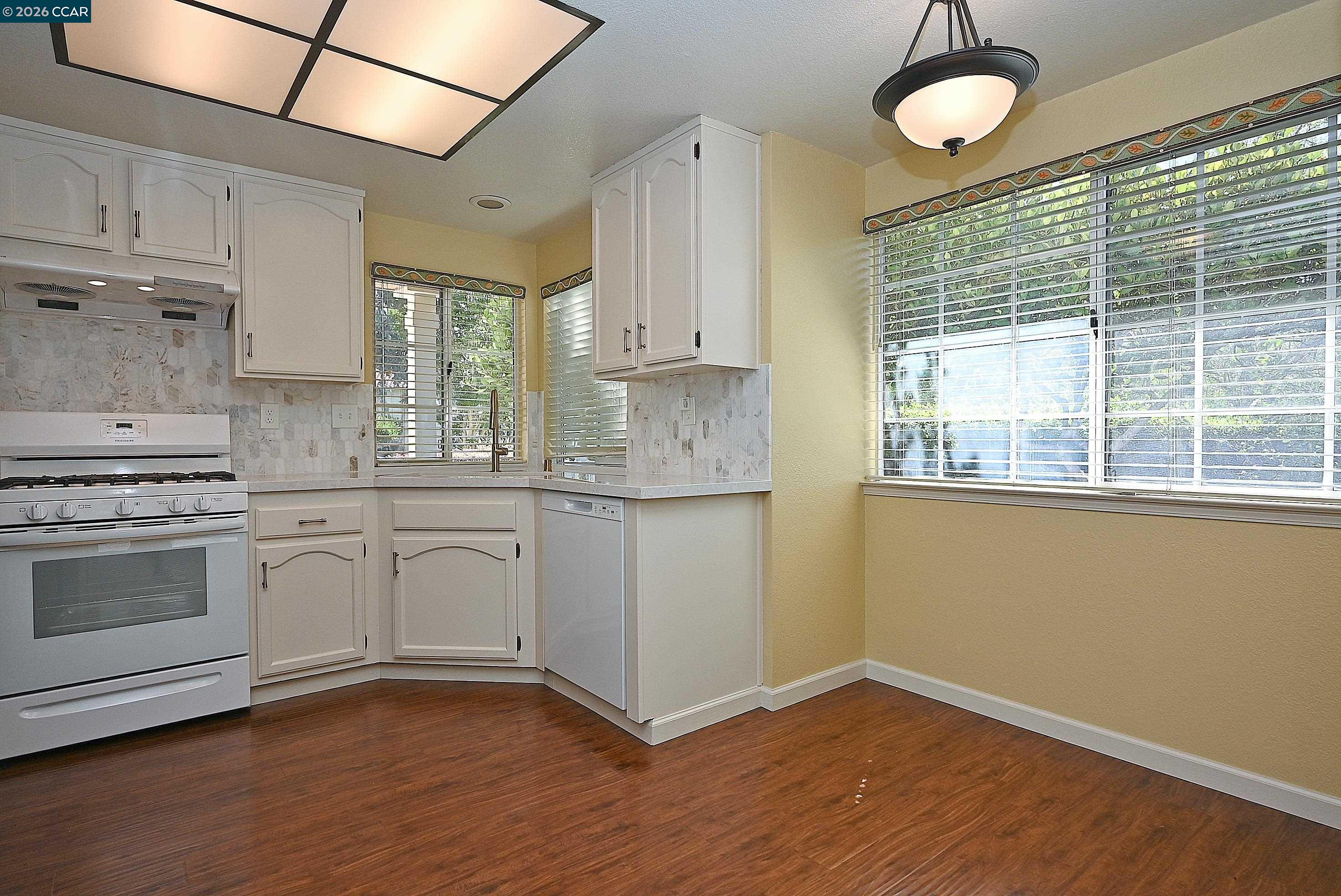 6670 Edgewood Way, Castro Valley CA 94552 — photo 17