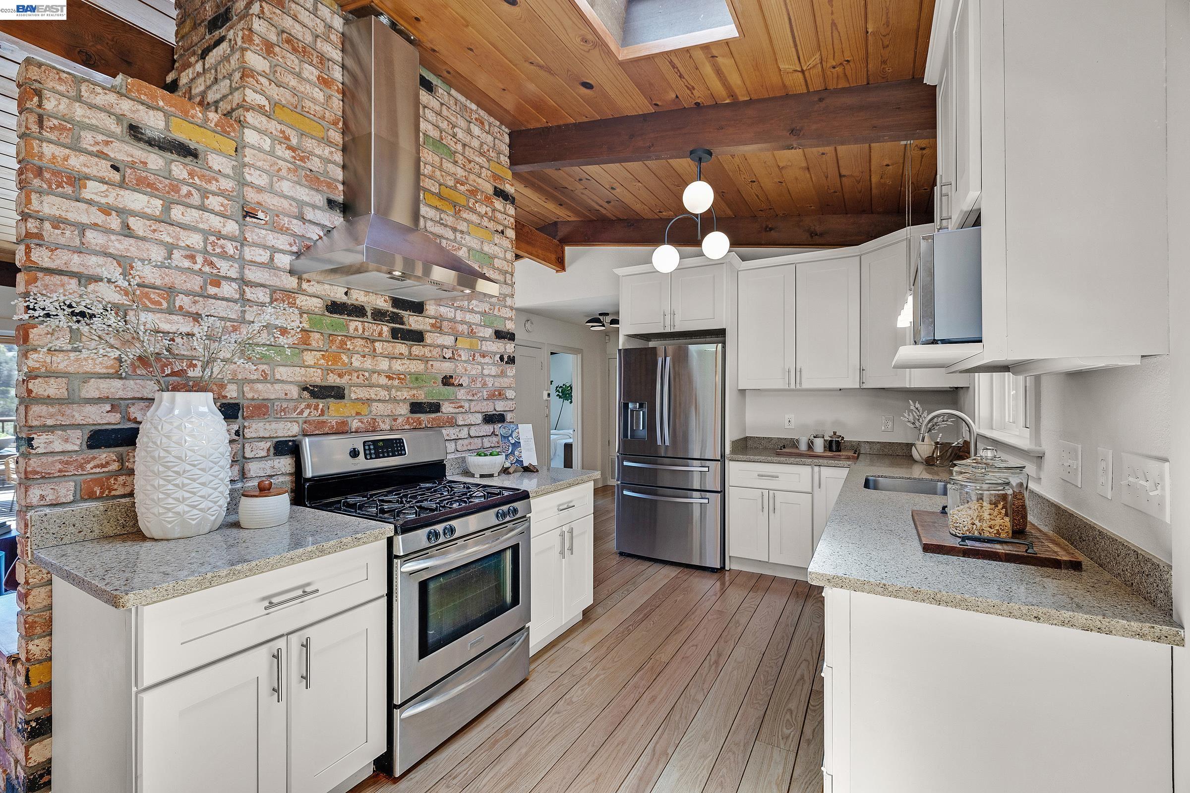 2245 Pelham Pl, Oakland CA 94611 — photo 18