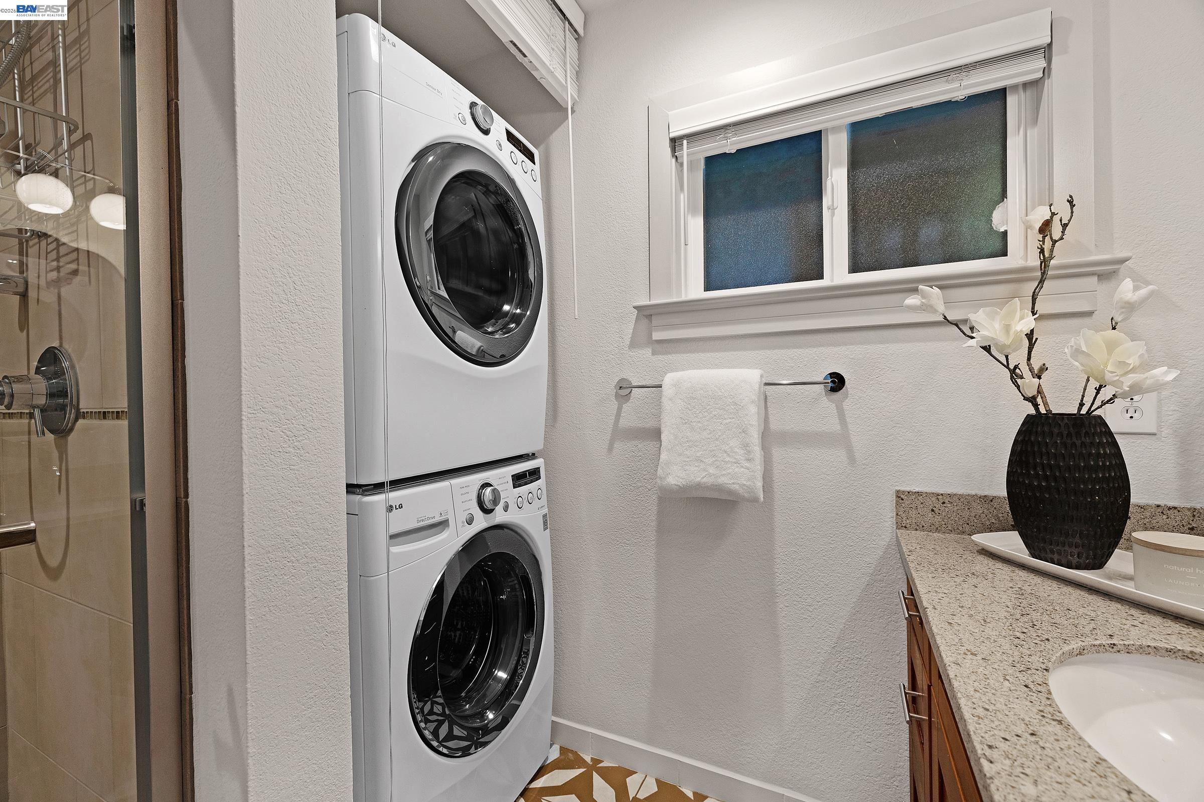 2245 Pelham Pl, Oakland CA 94611 — photo 37