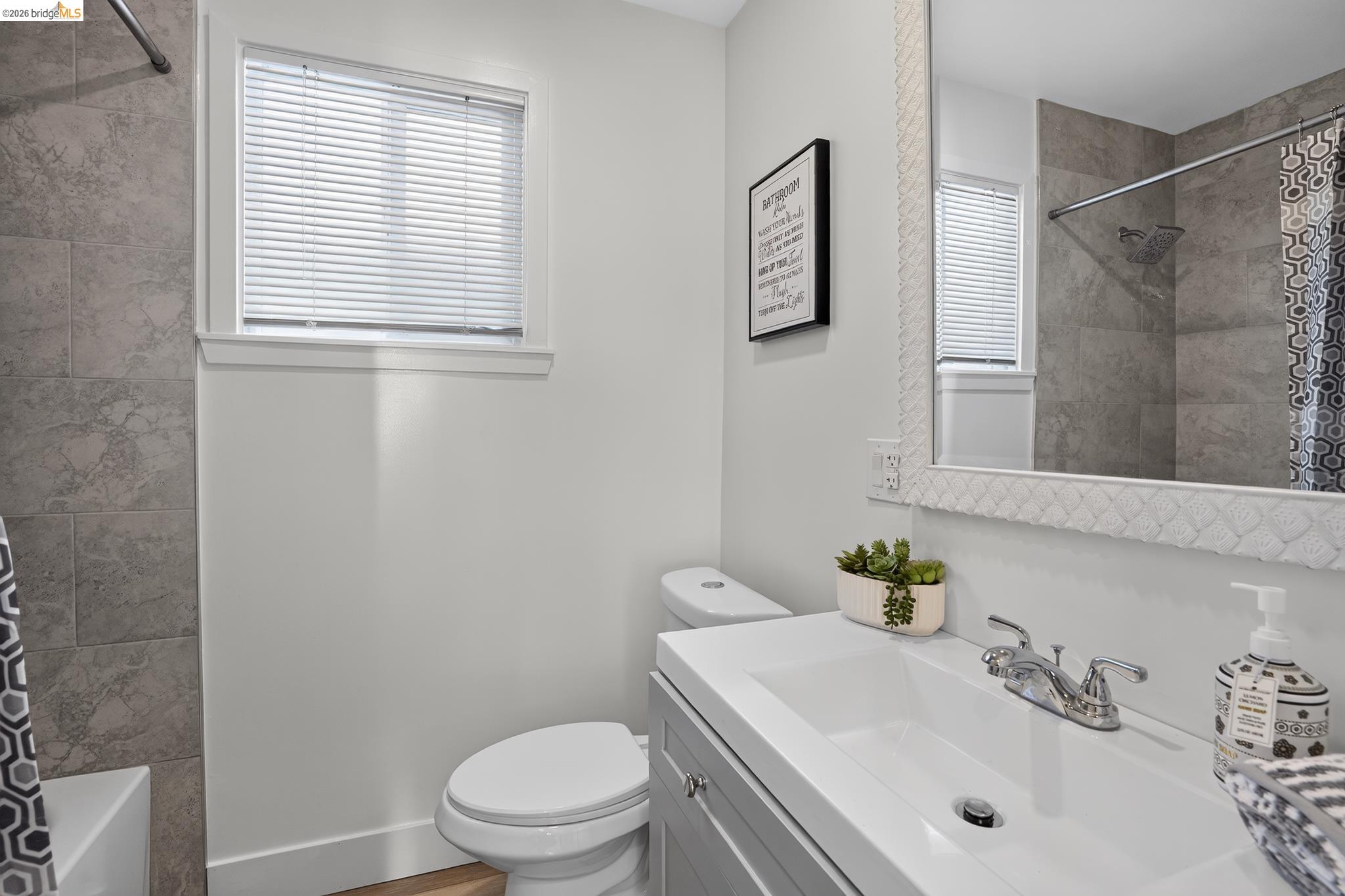 1118 61St Ave, Oakland CA 94621 — photo 17