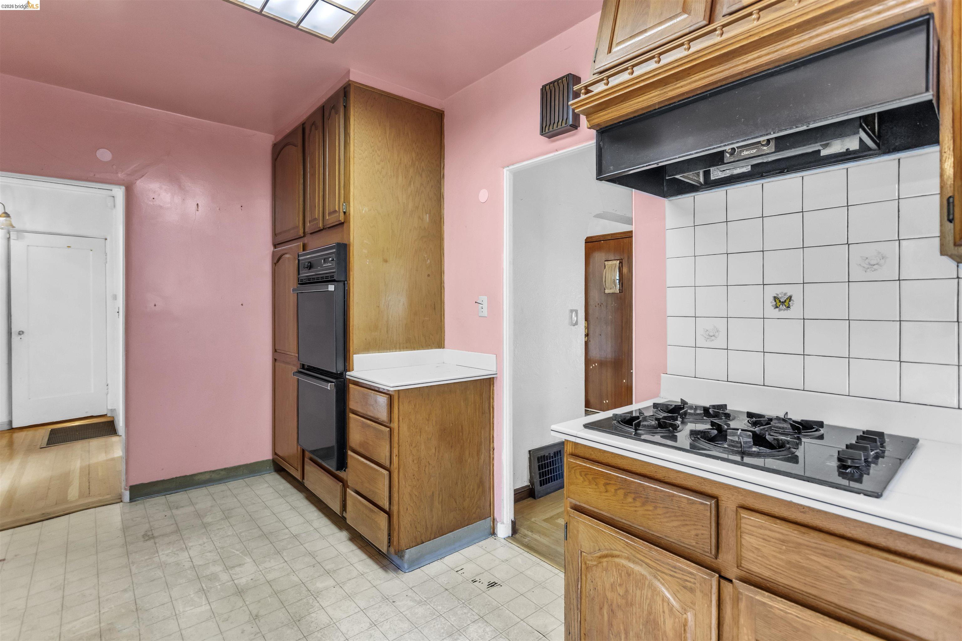 3508 Morcom Ave, Oakland CA 94619 — photo 14