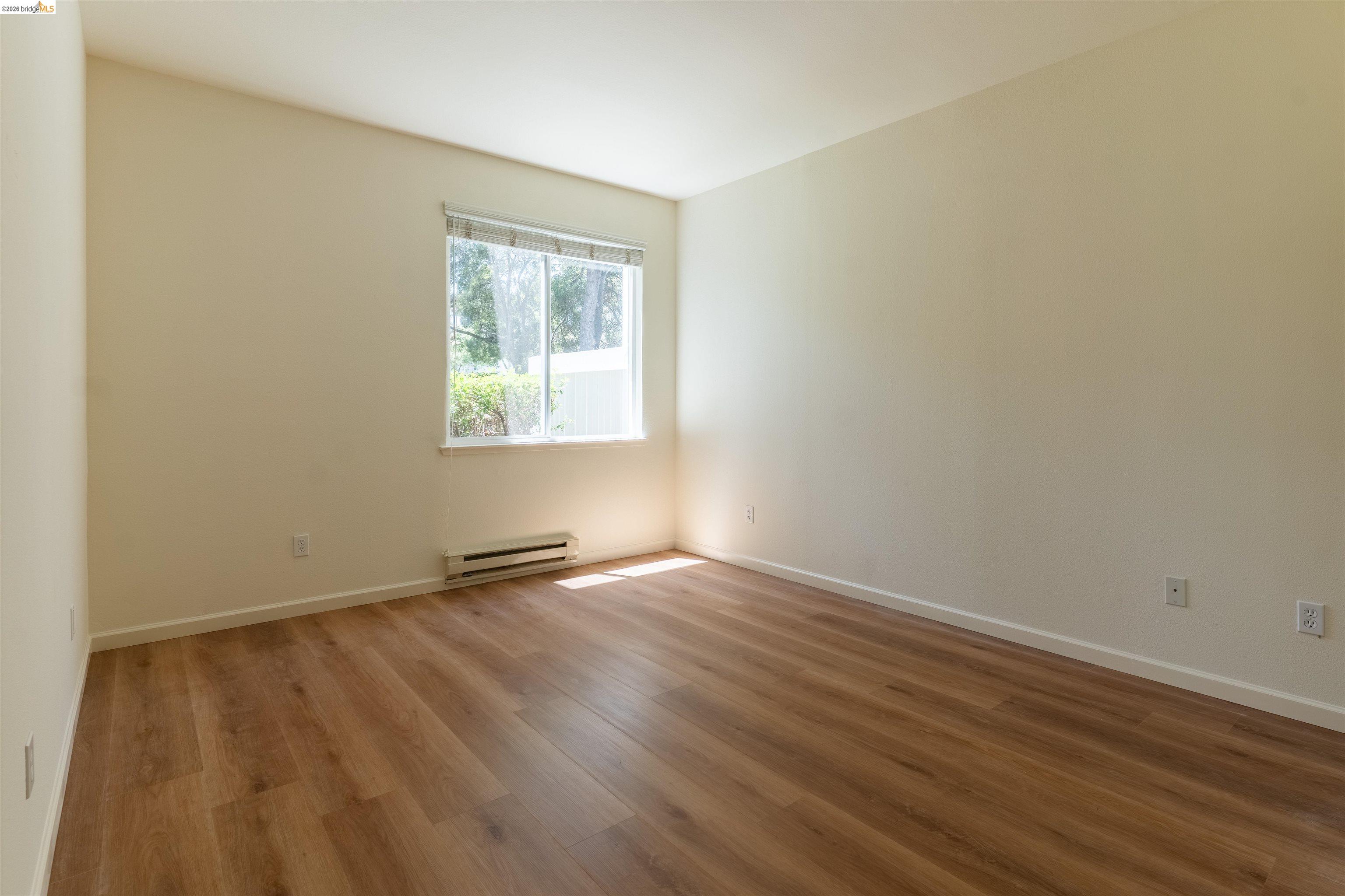 Photo #12: 41140113 Listing: Photo #12