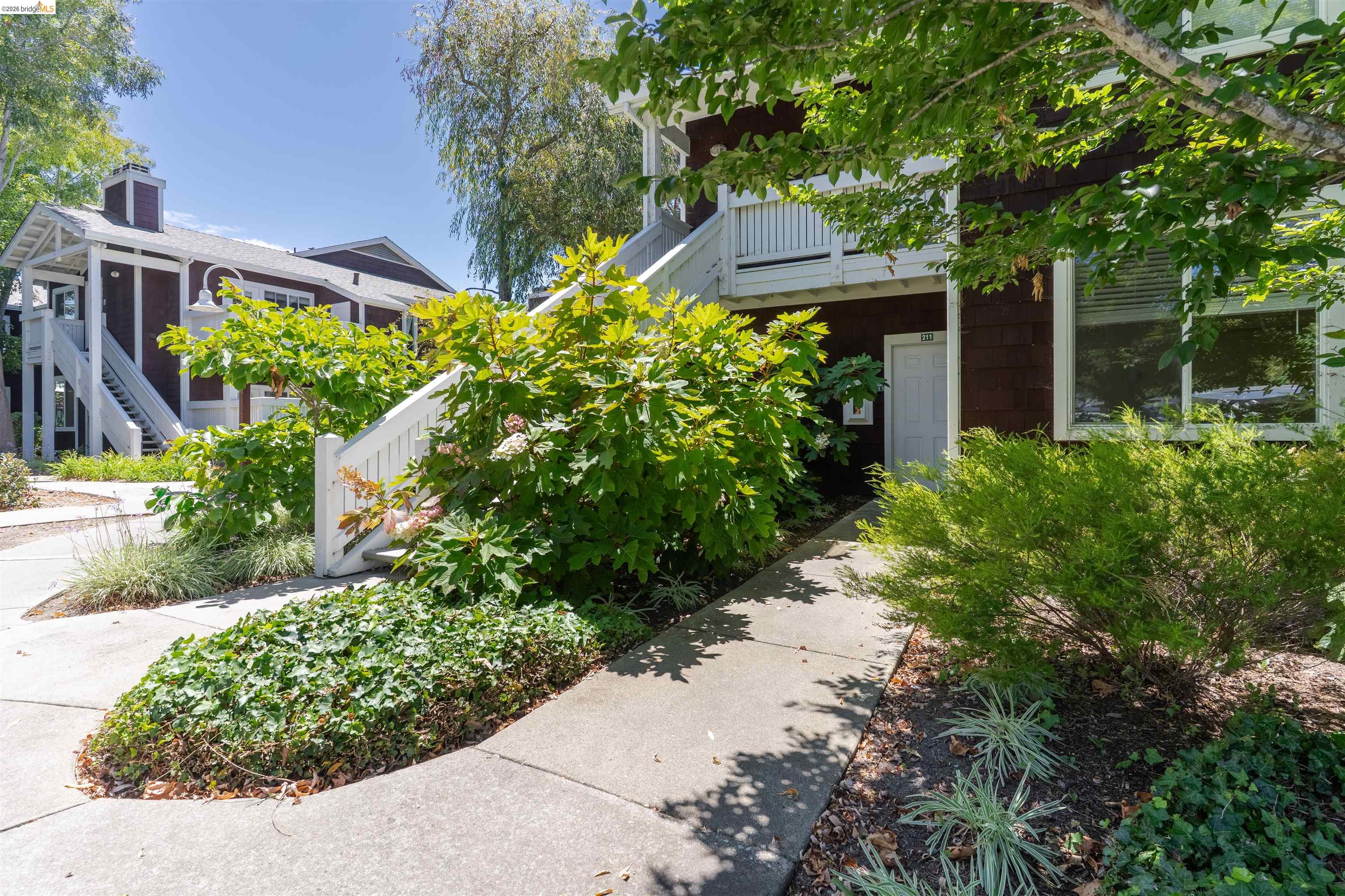 Photo #3: 41140113 Listing: Photo #3