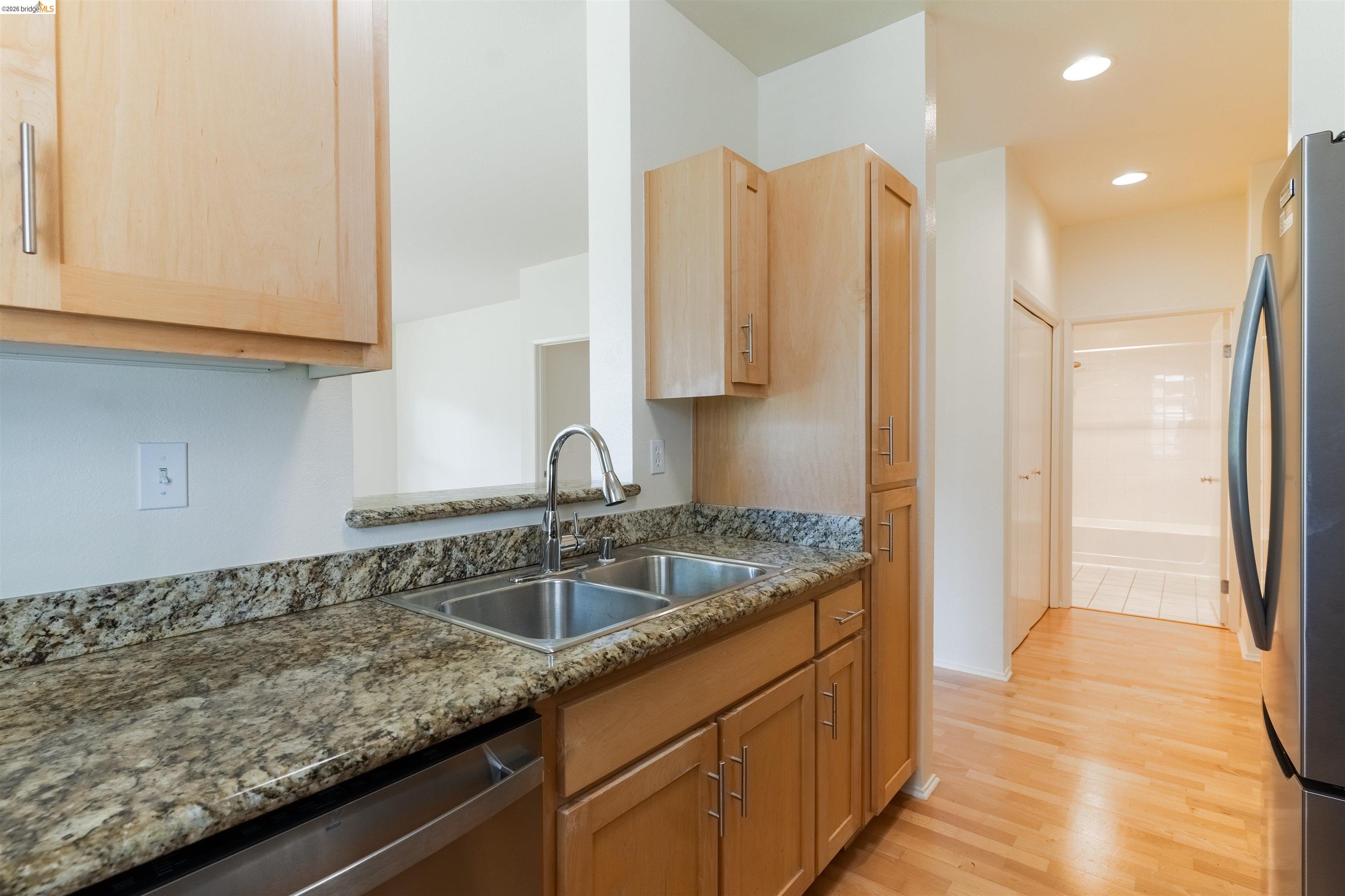 Photo #6: 41140113 Listing: Photo #6